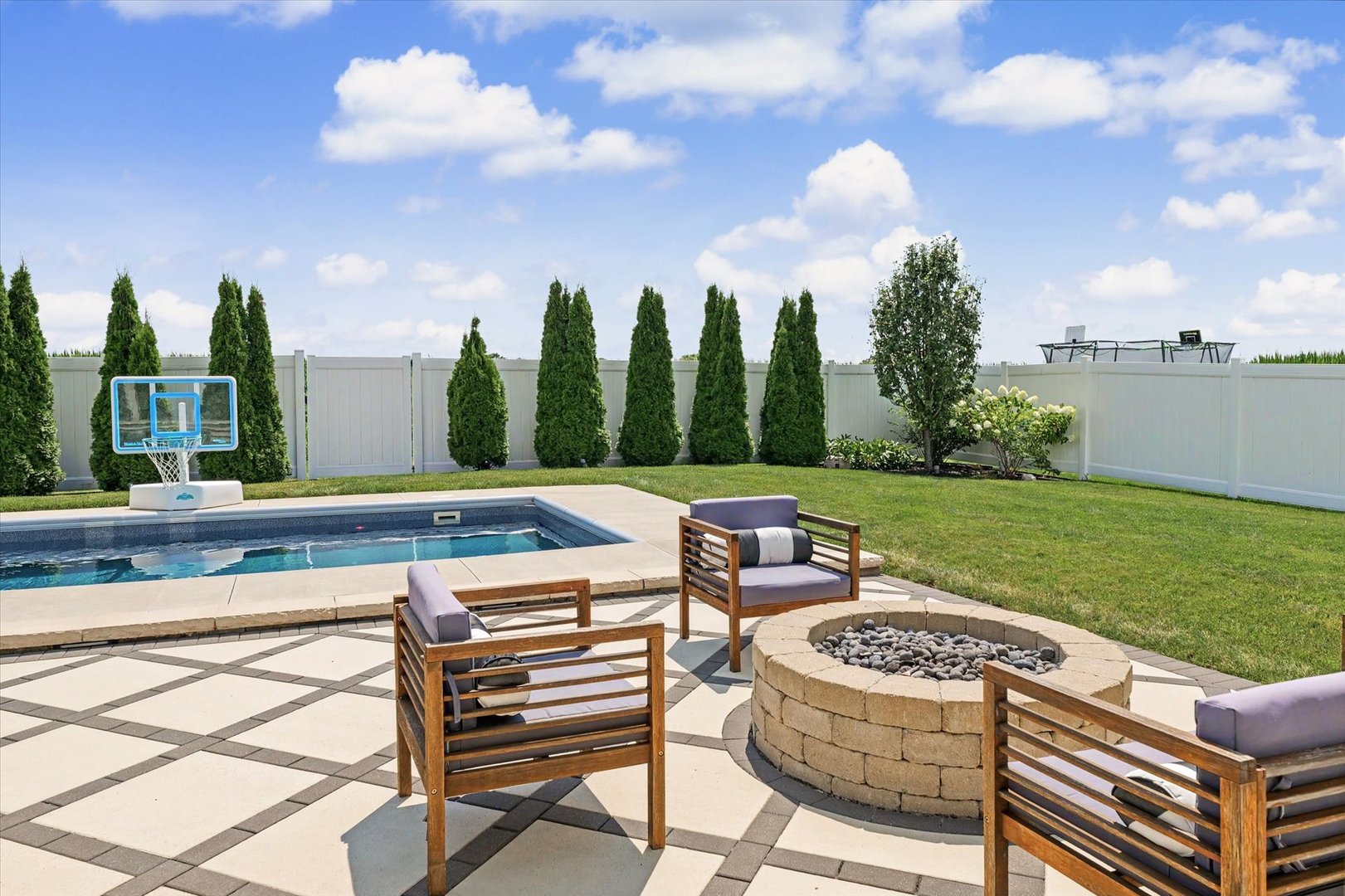 main property photo 64