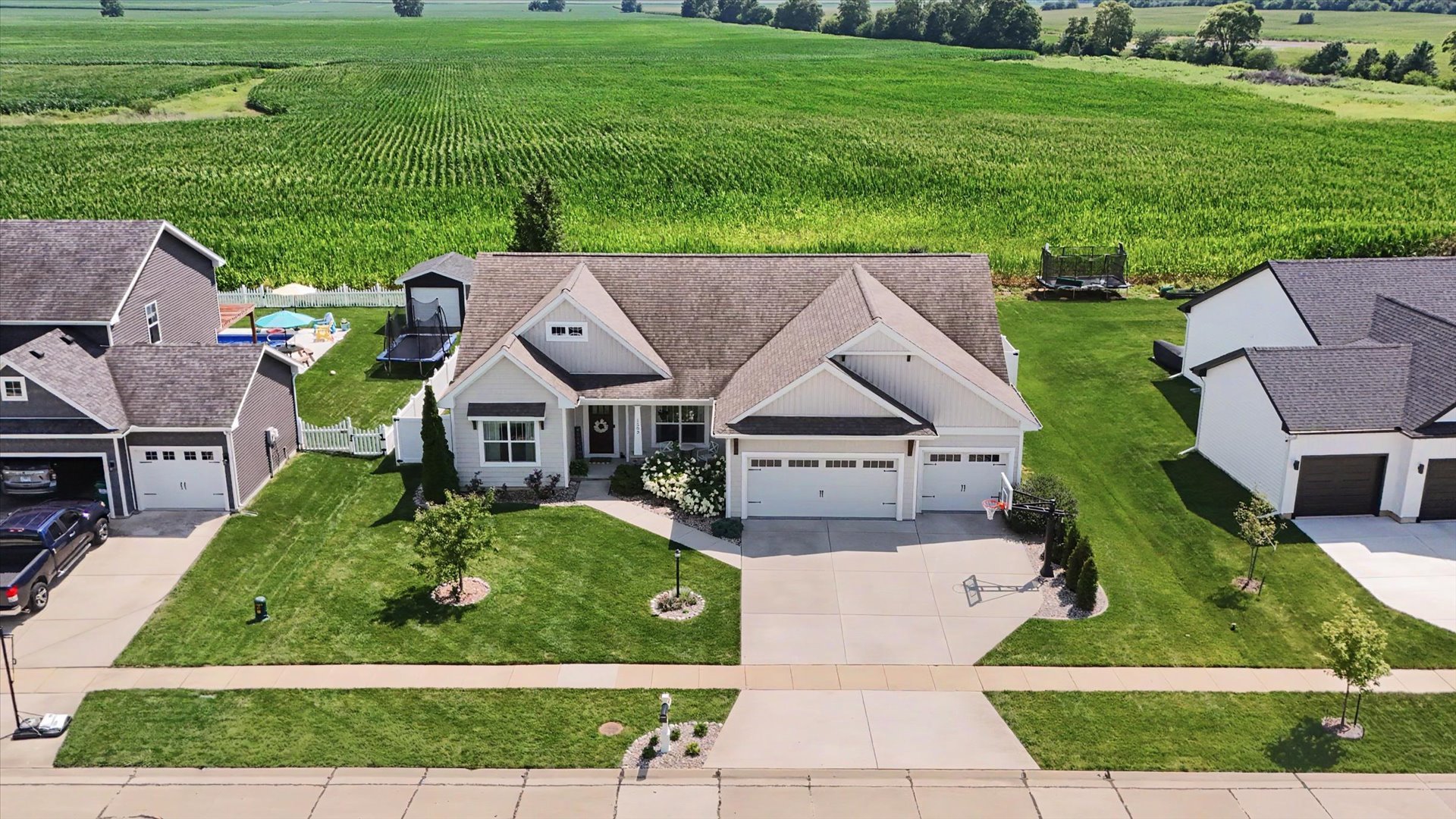 main property photo 81