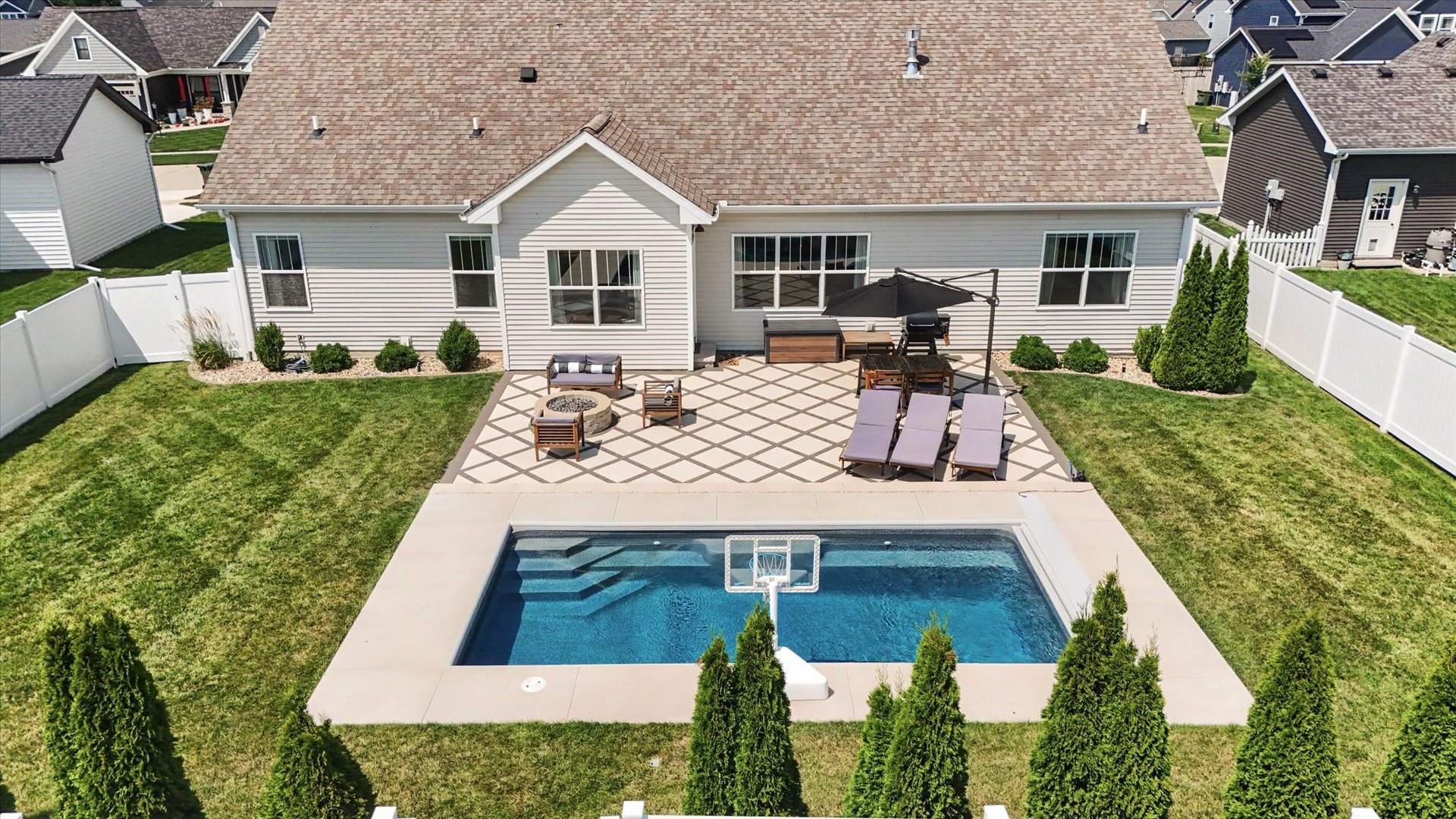 main property photo 88