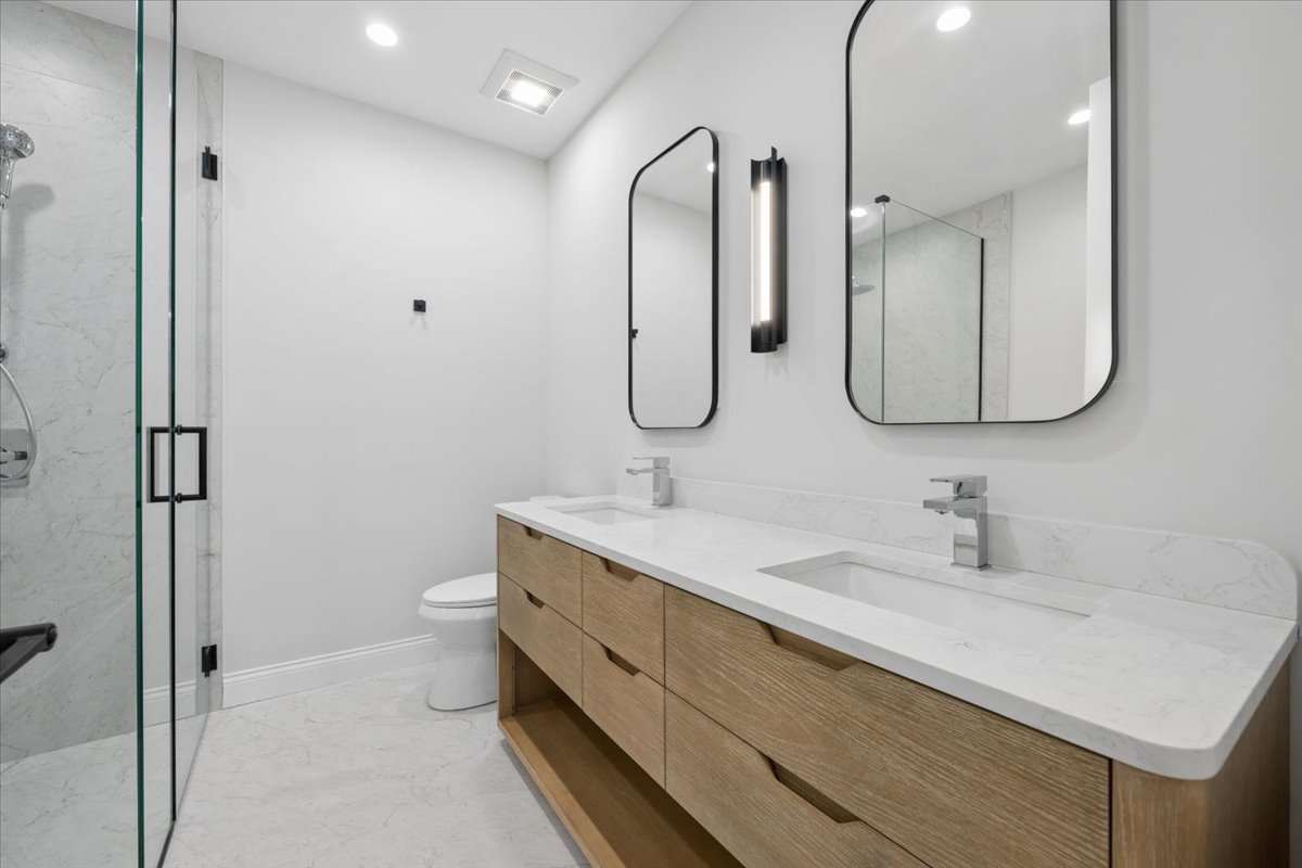 main property photo 67