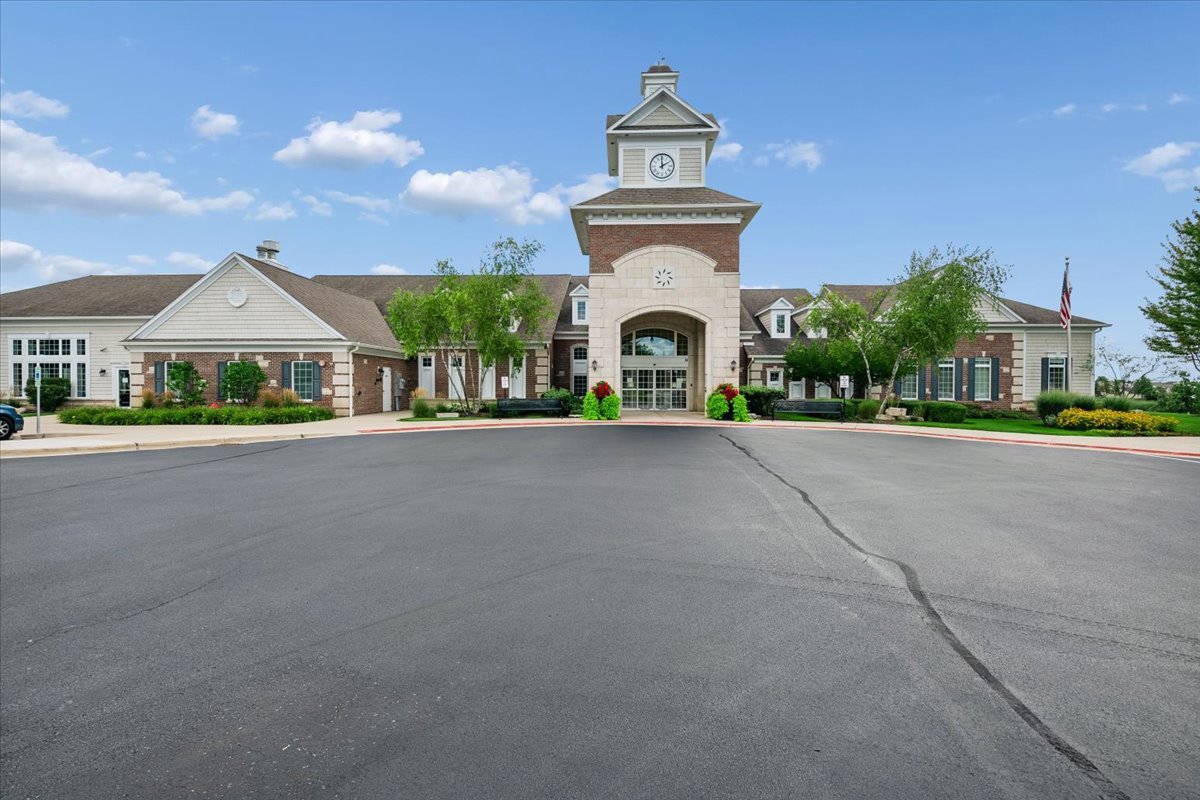 main property photo 18
