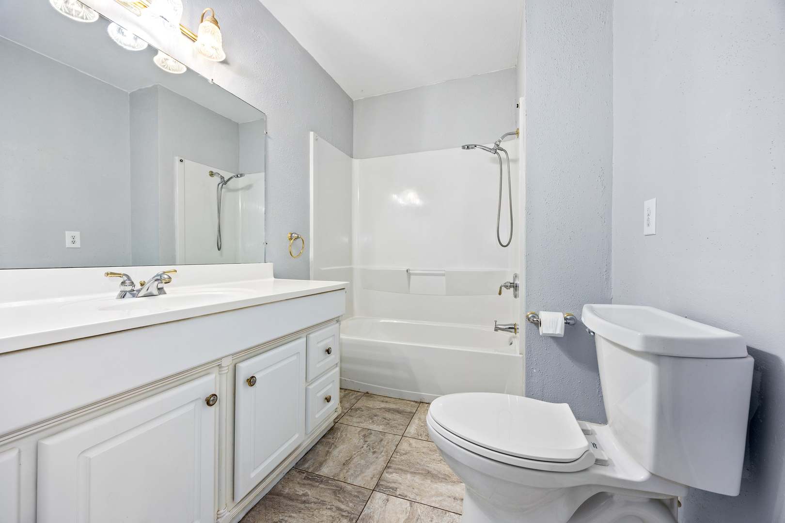 property viewer photo 16