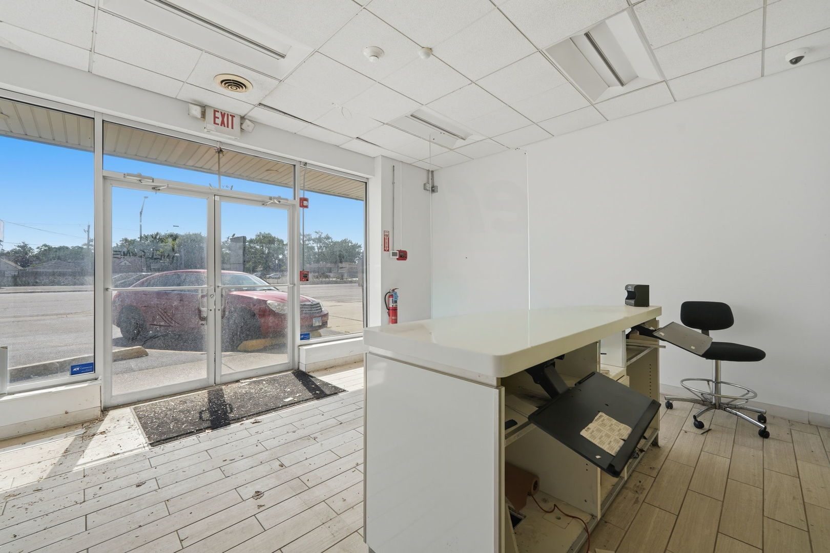 main property photo 6