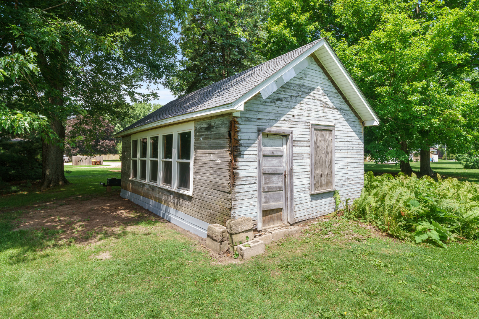main property photo 53