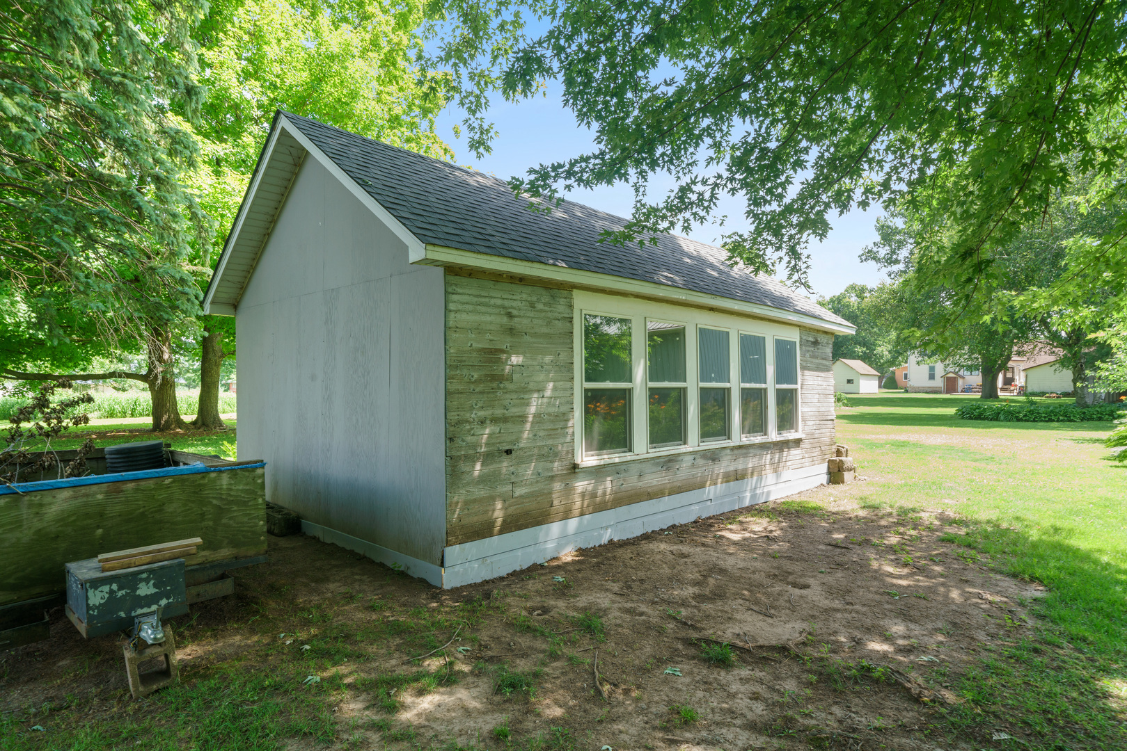 main property photo 54