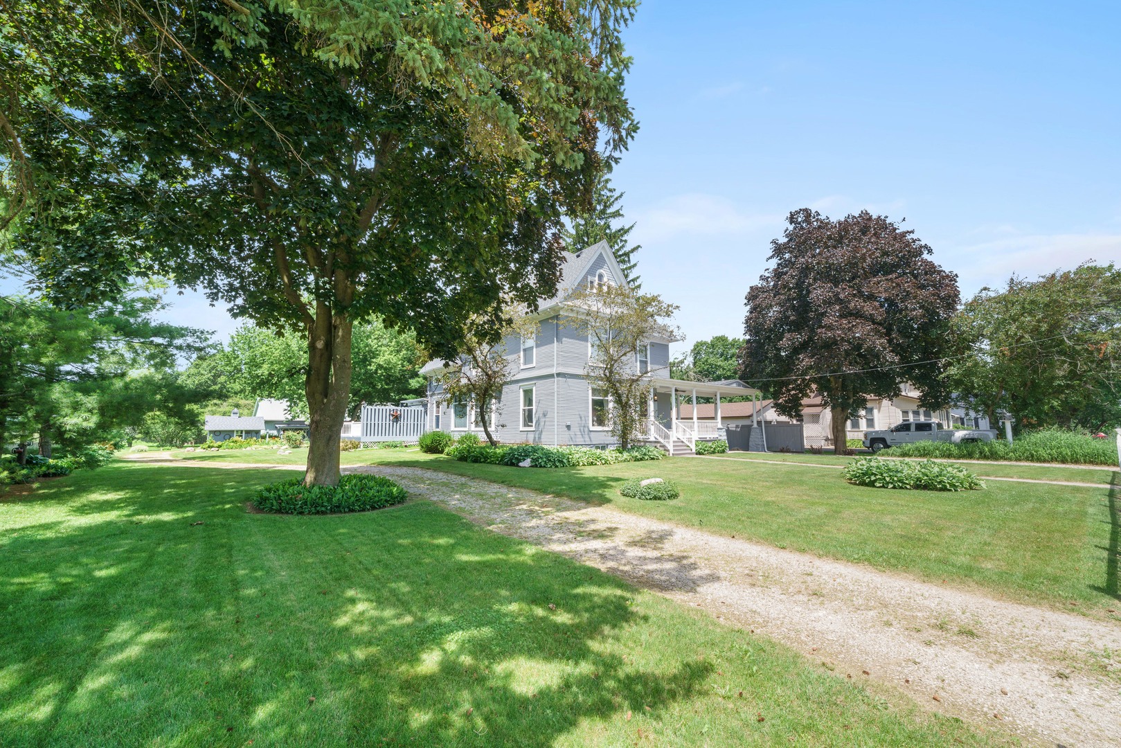 main property photo 65