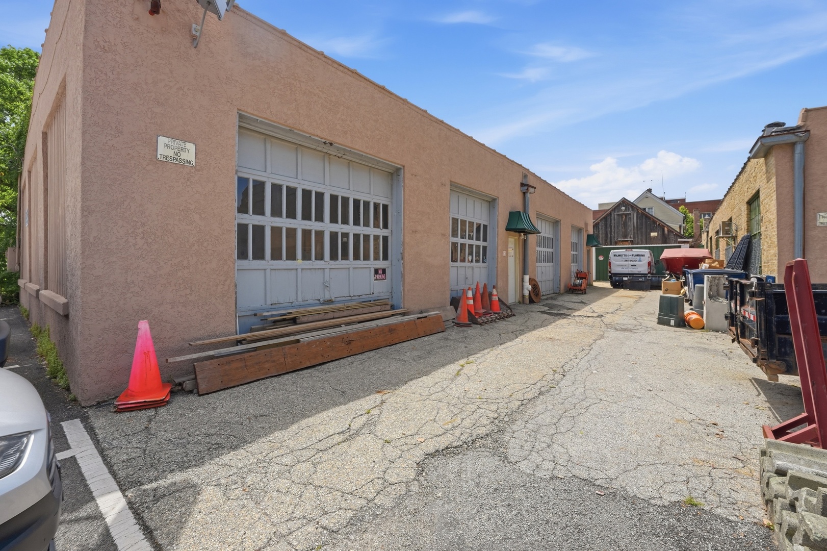 main property photo 14