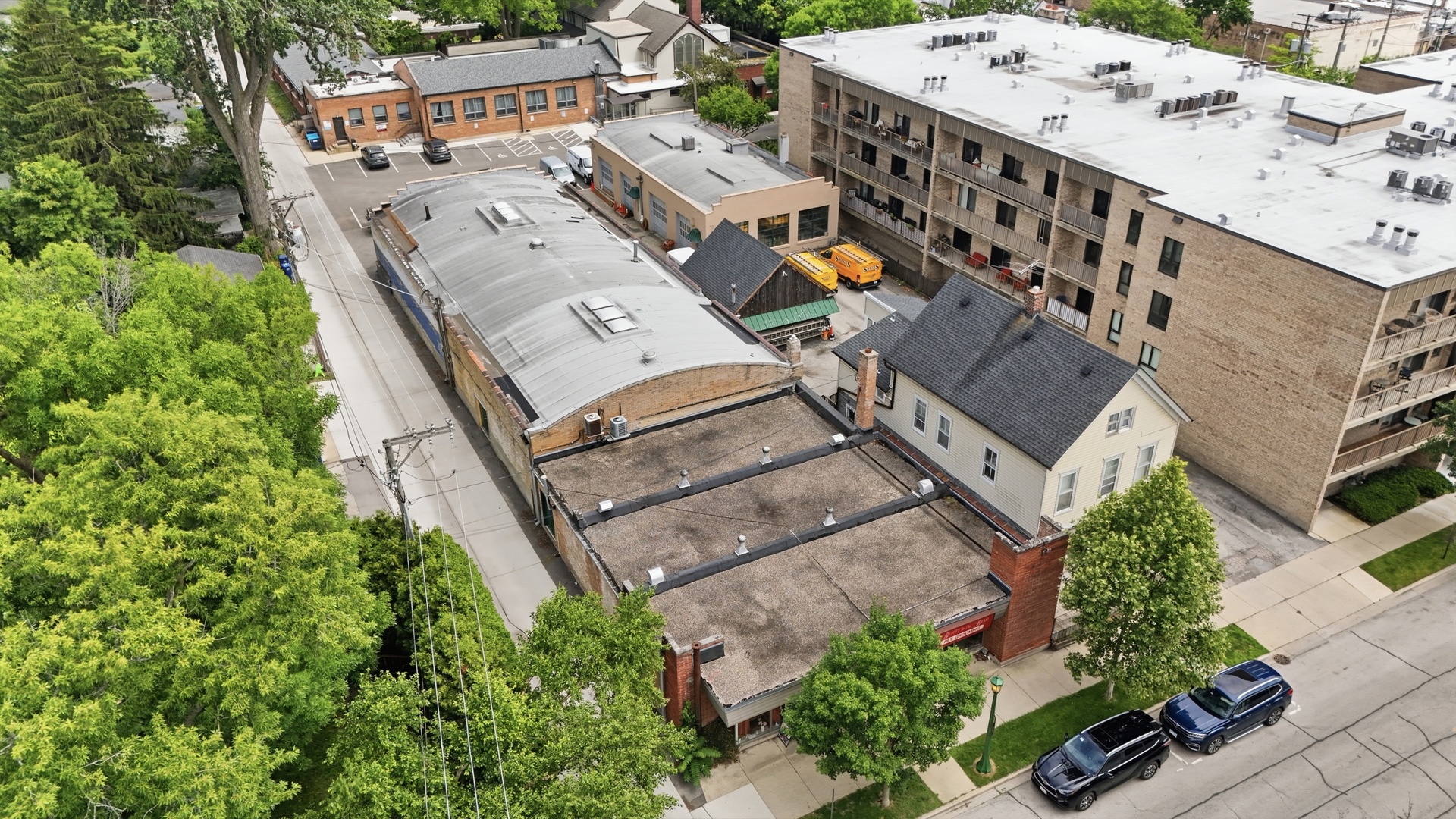 main property photo 3