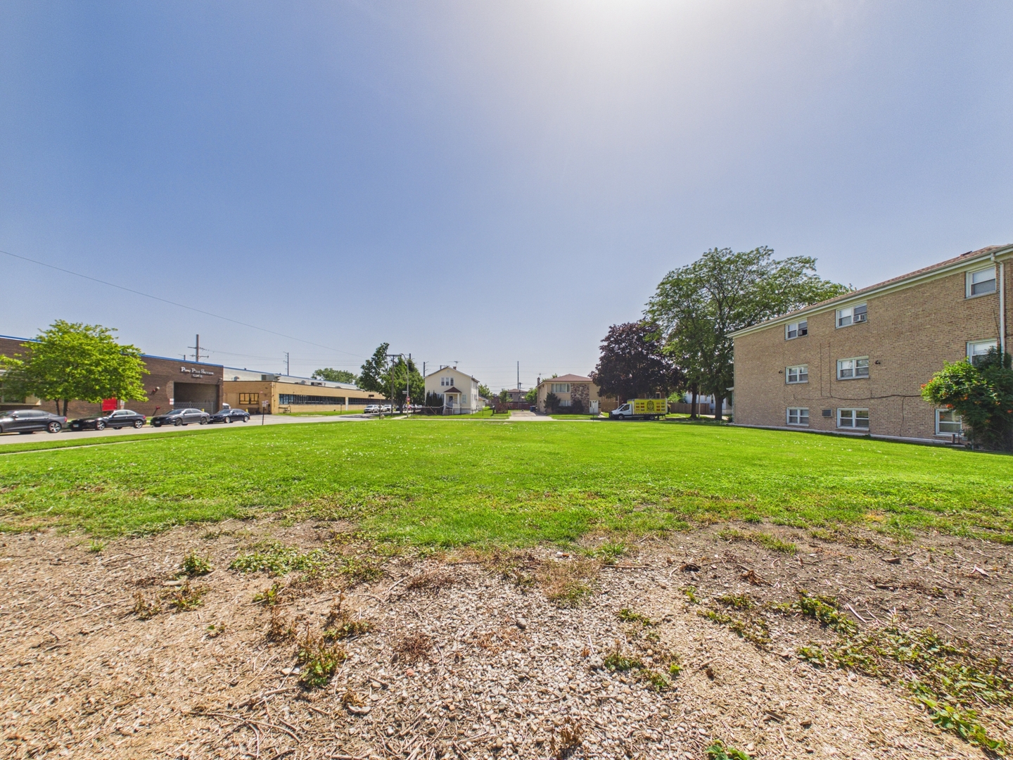 main property photo 5