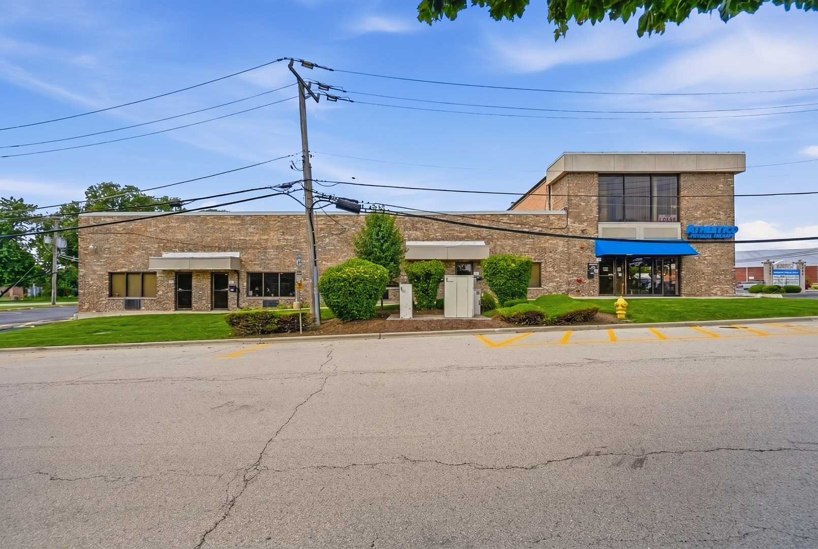 main property photo 14