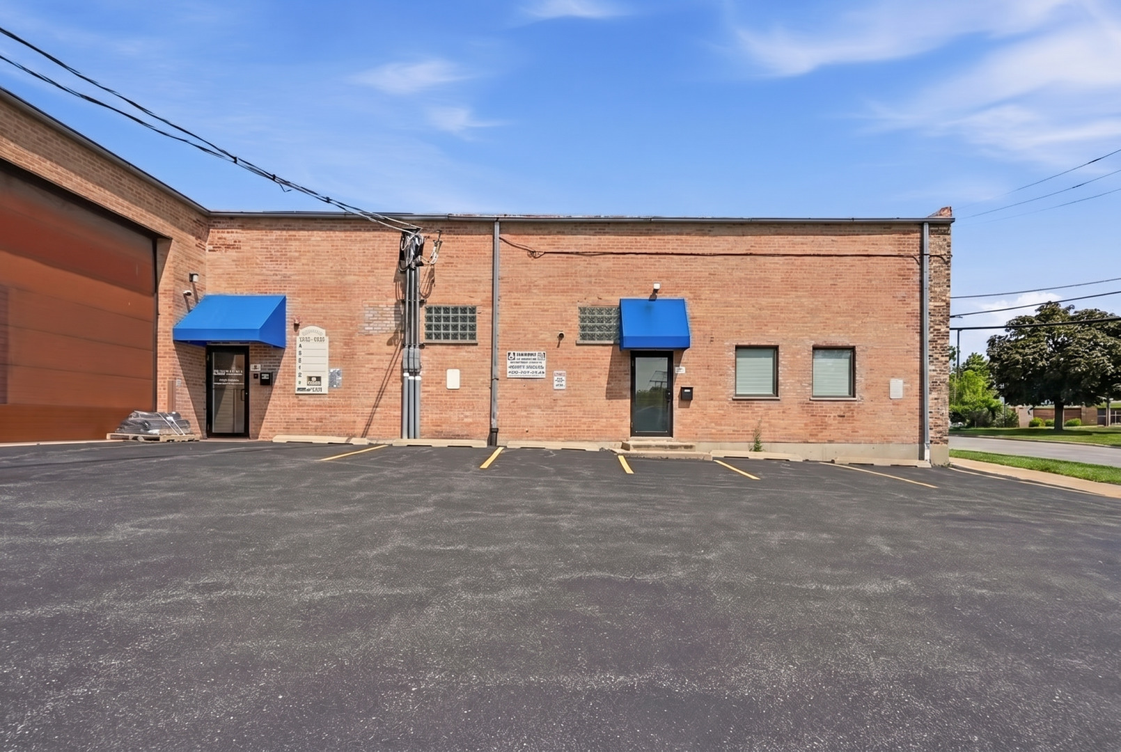 main property photo 15