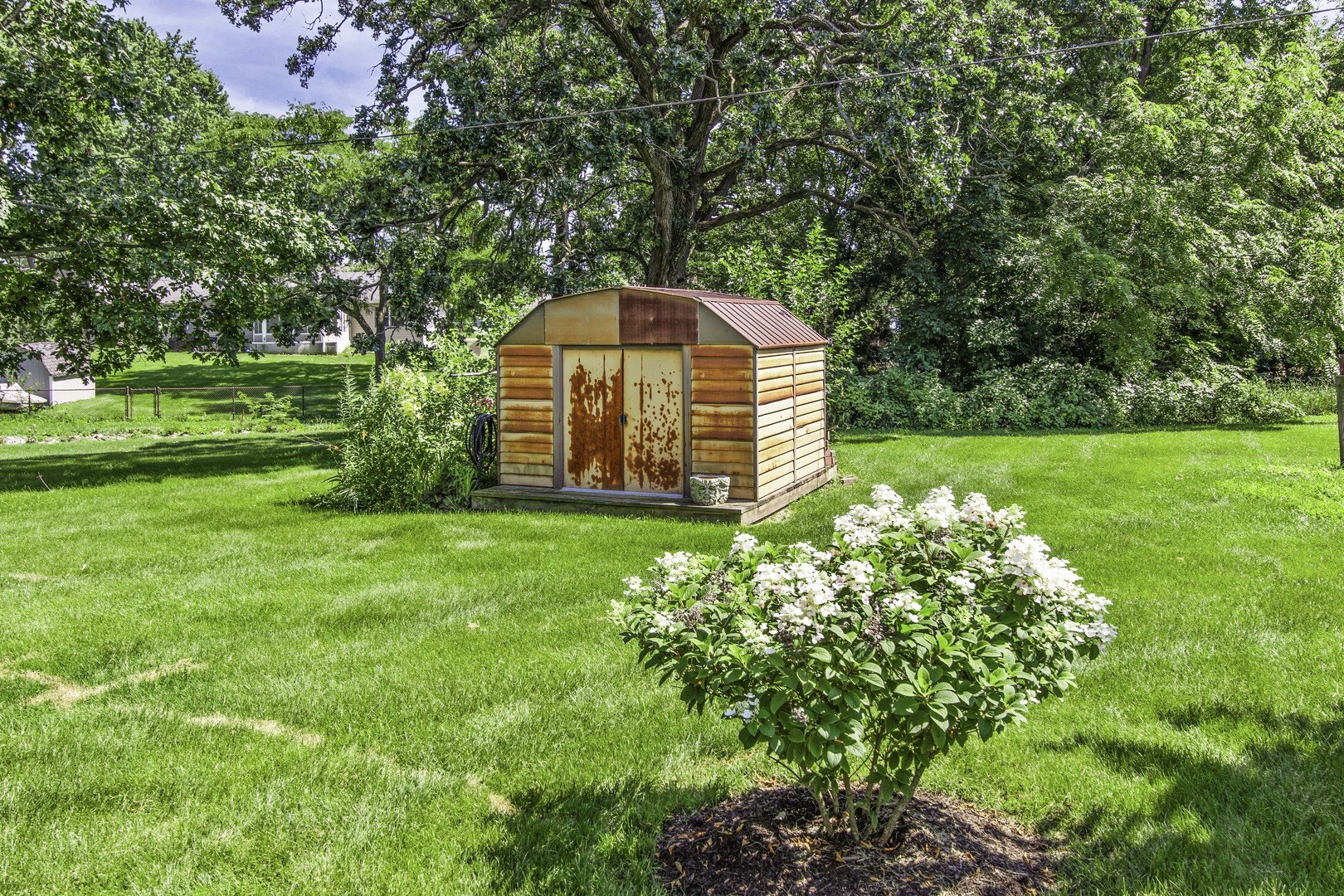 property viewer photo 30