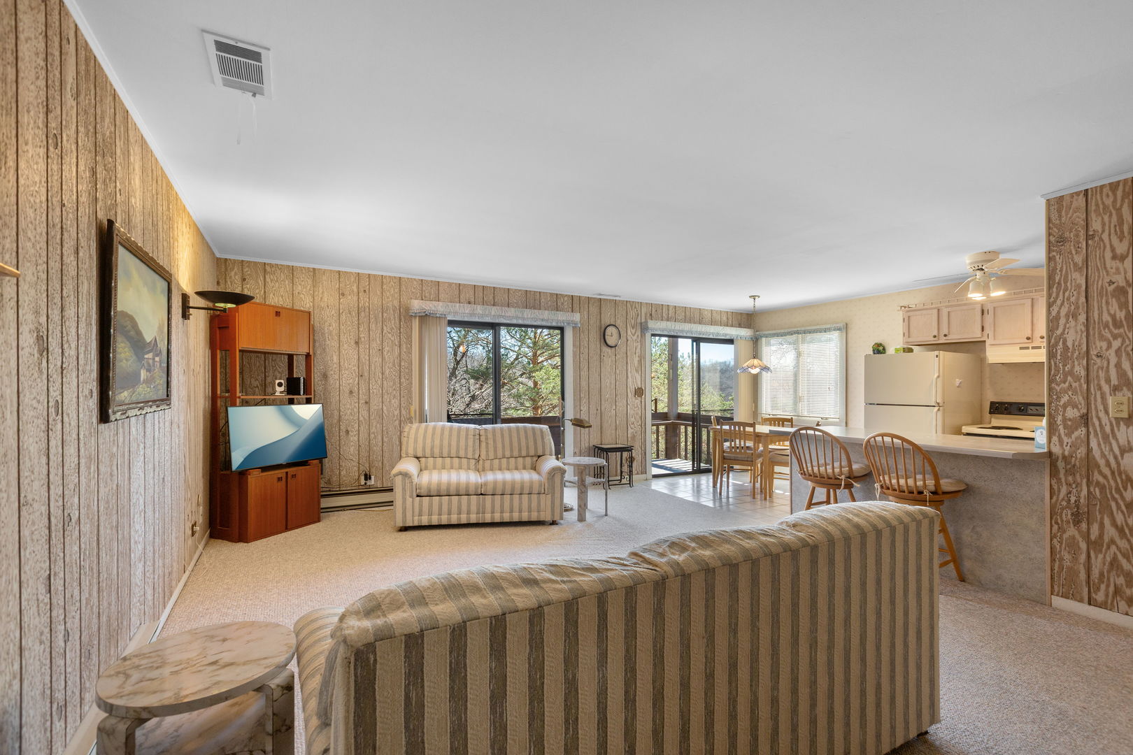 property viewer photo 2