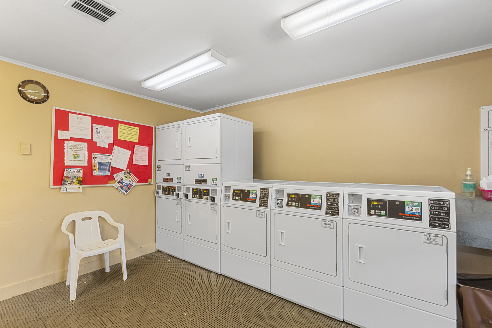 property viewer photo 20