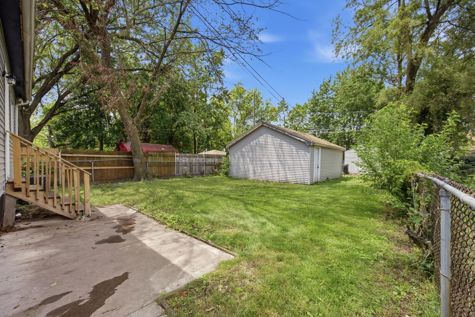 main property photo 26