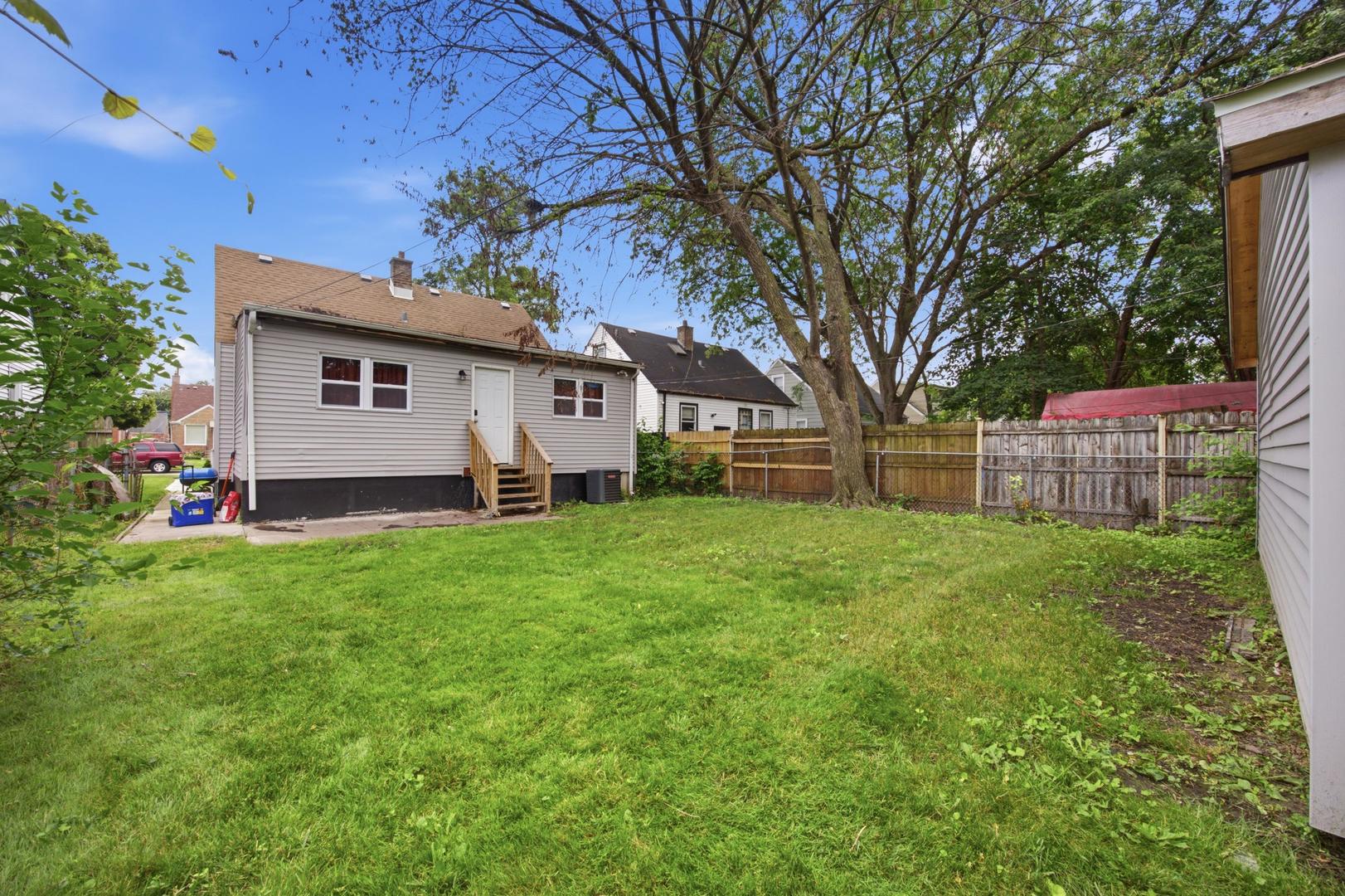 main property photo 27