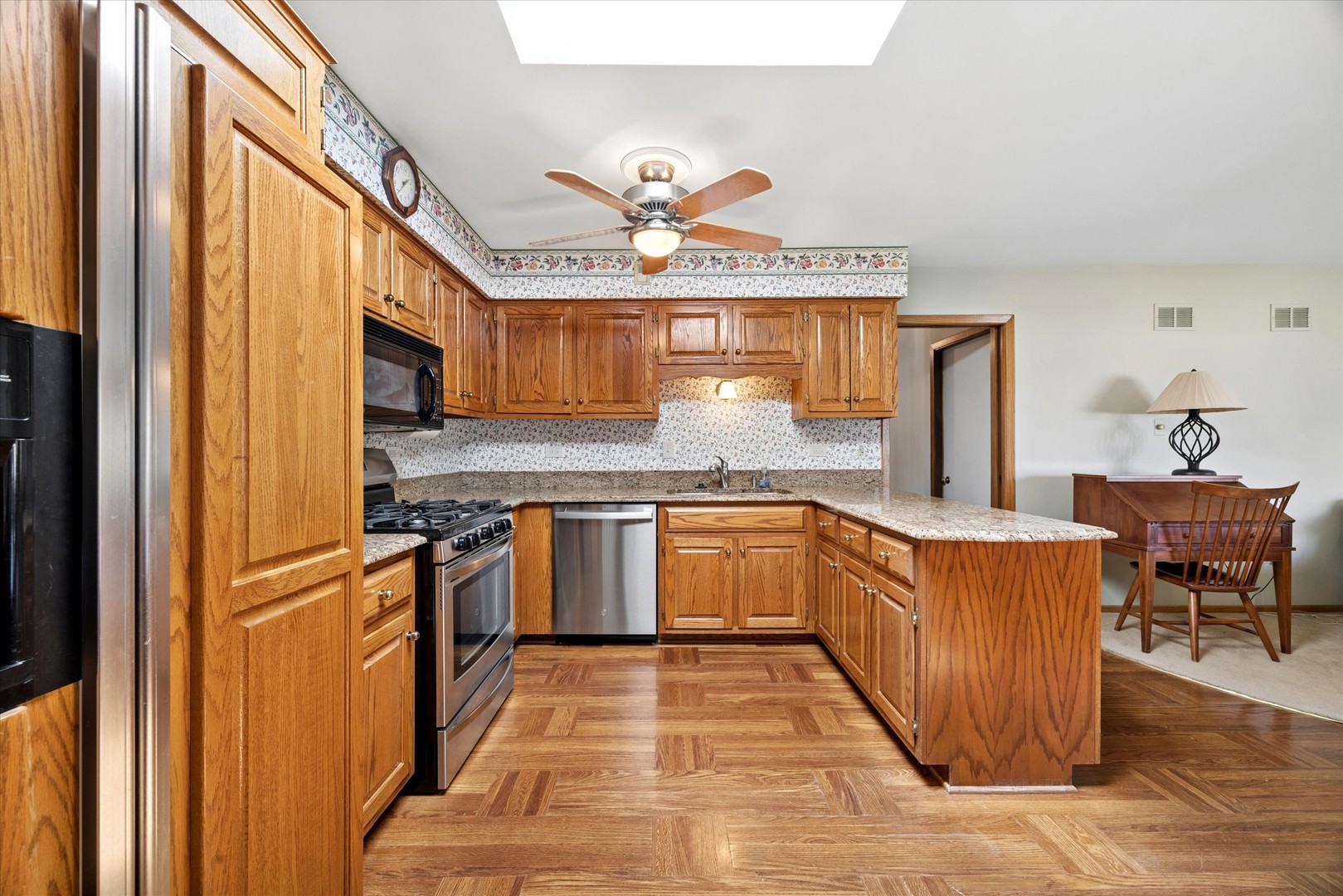 property viewer photo 4