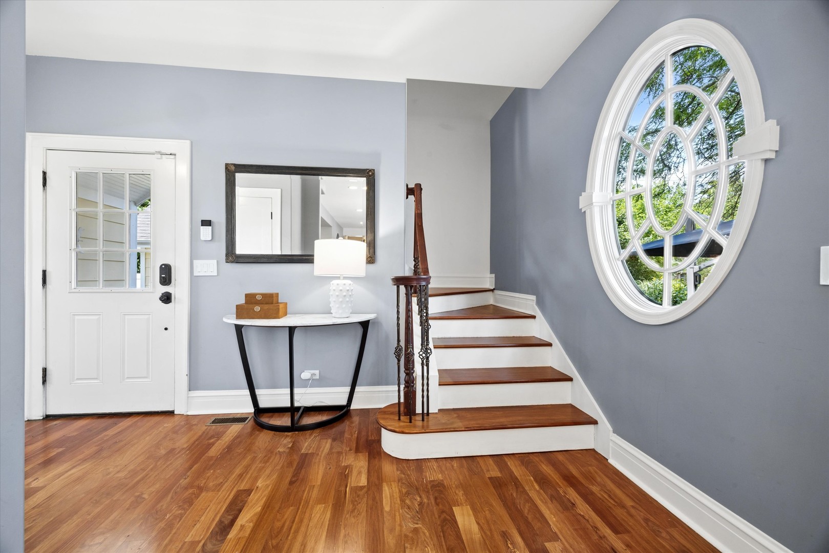 property viewer photo 12