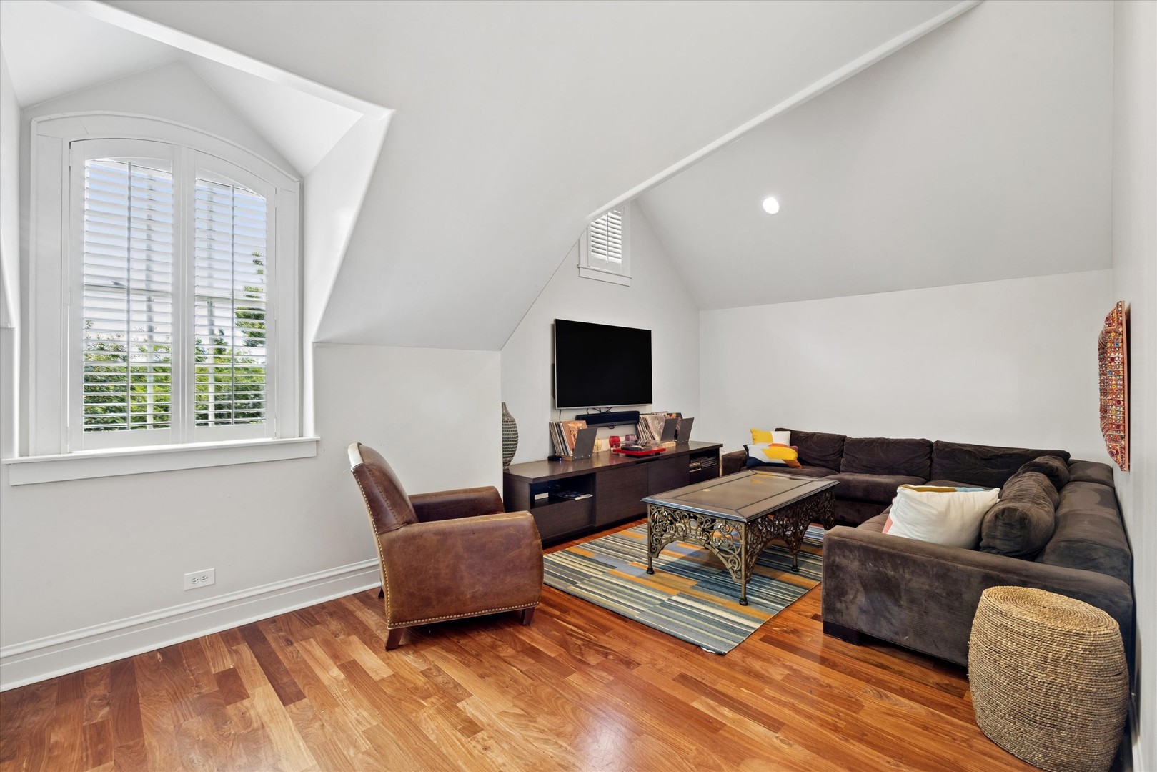 property viewer photo 23