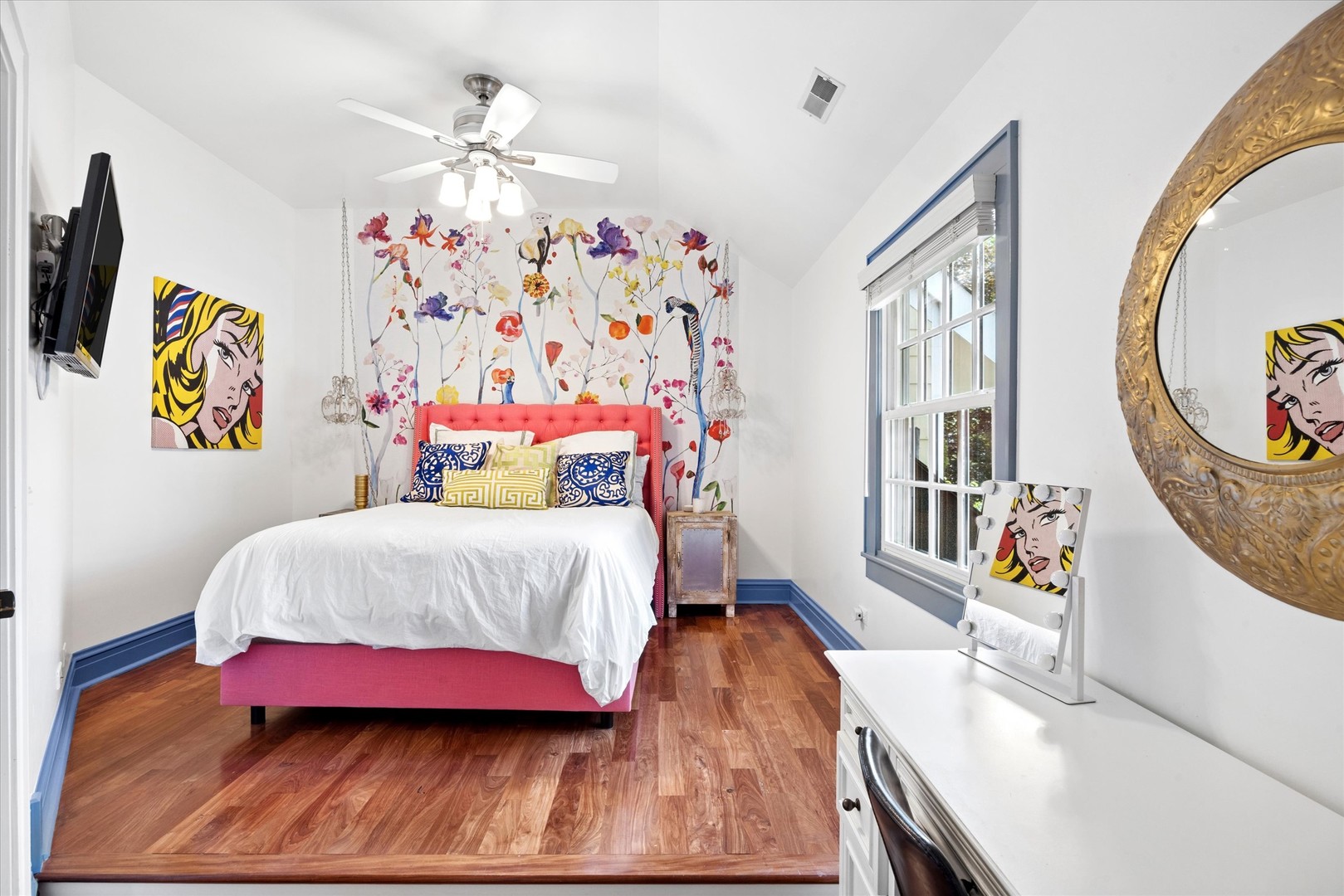 property viewer photo 25