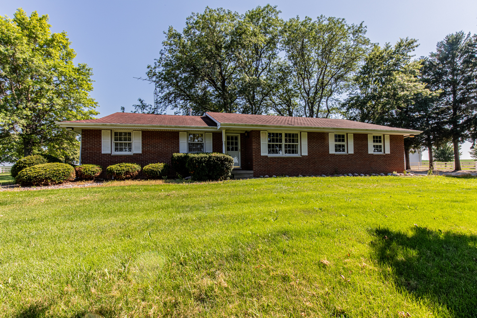 main property photo 0