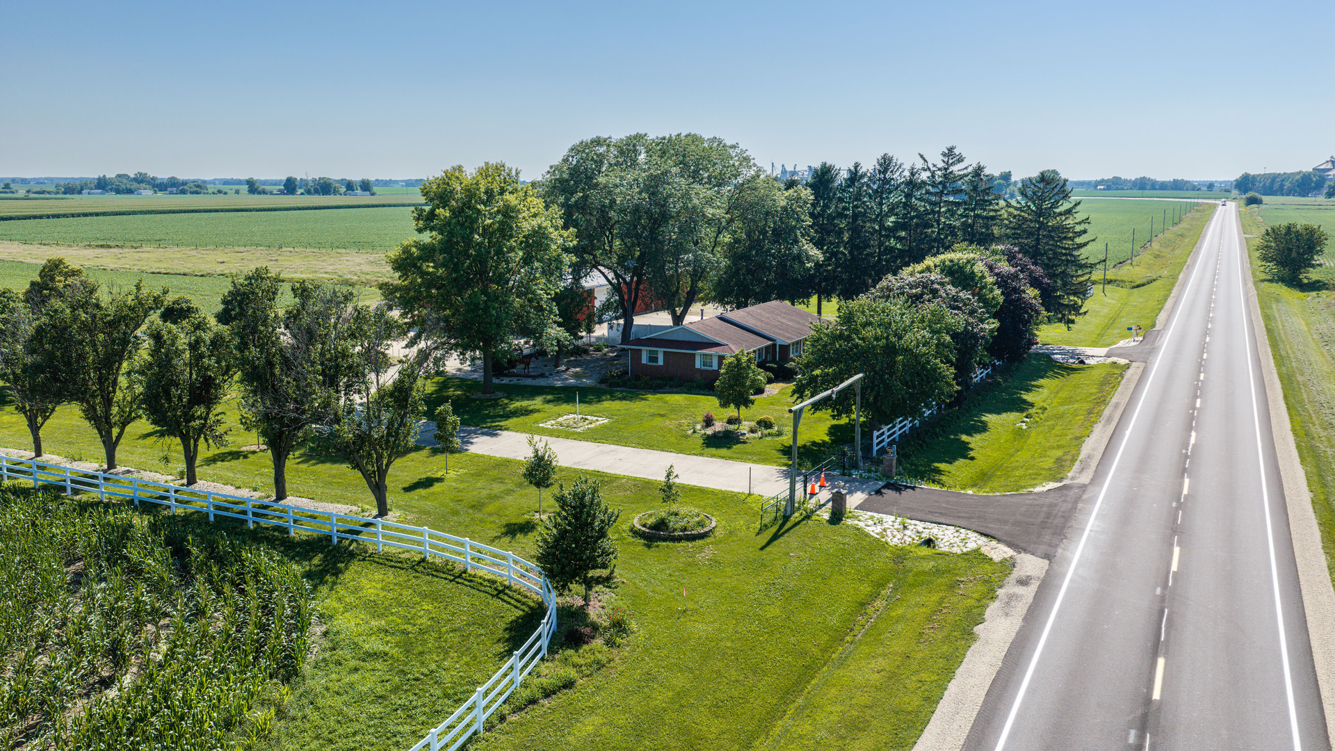 main property photo 32