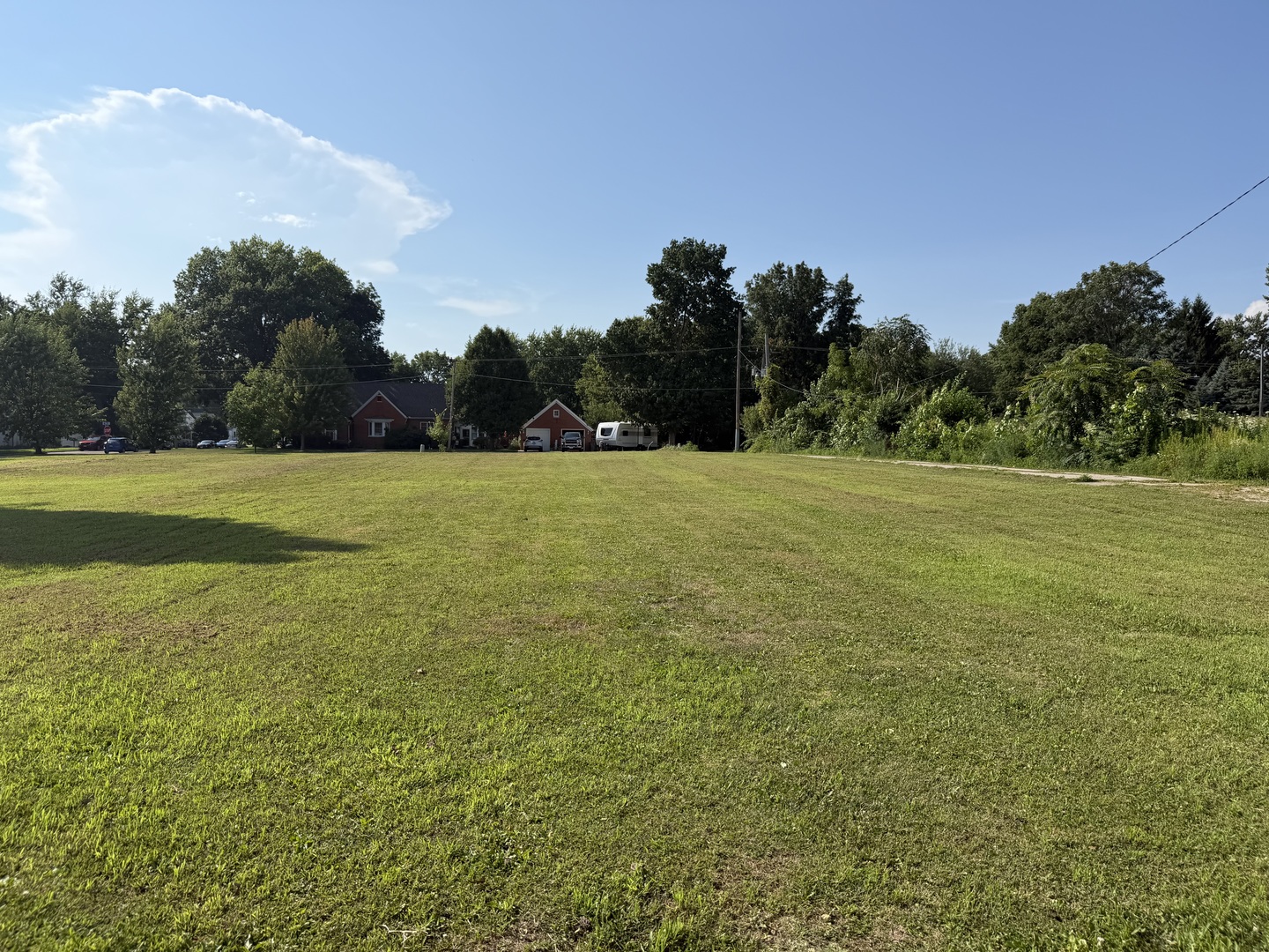 main property photo 16