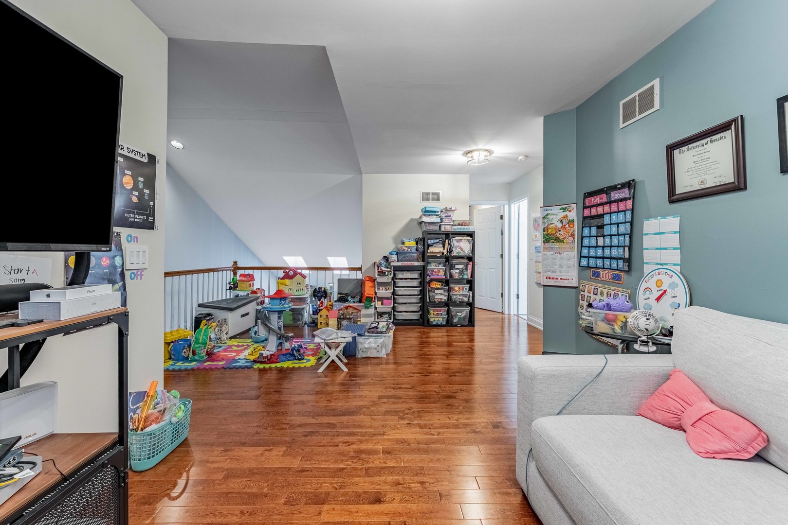 main property photo 7