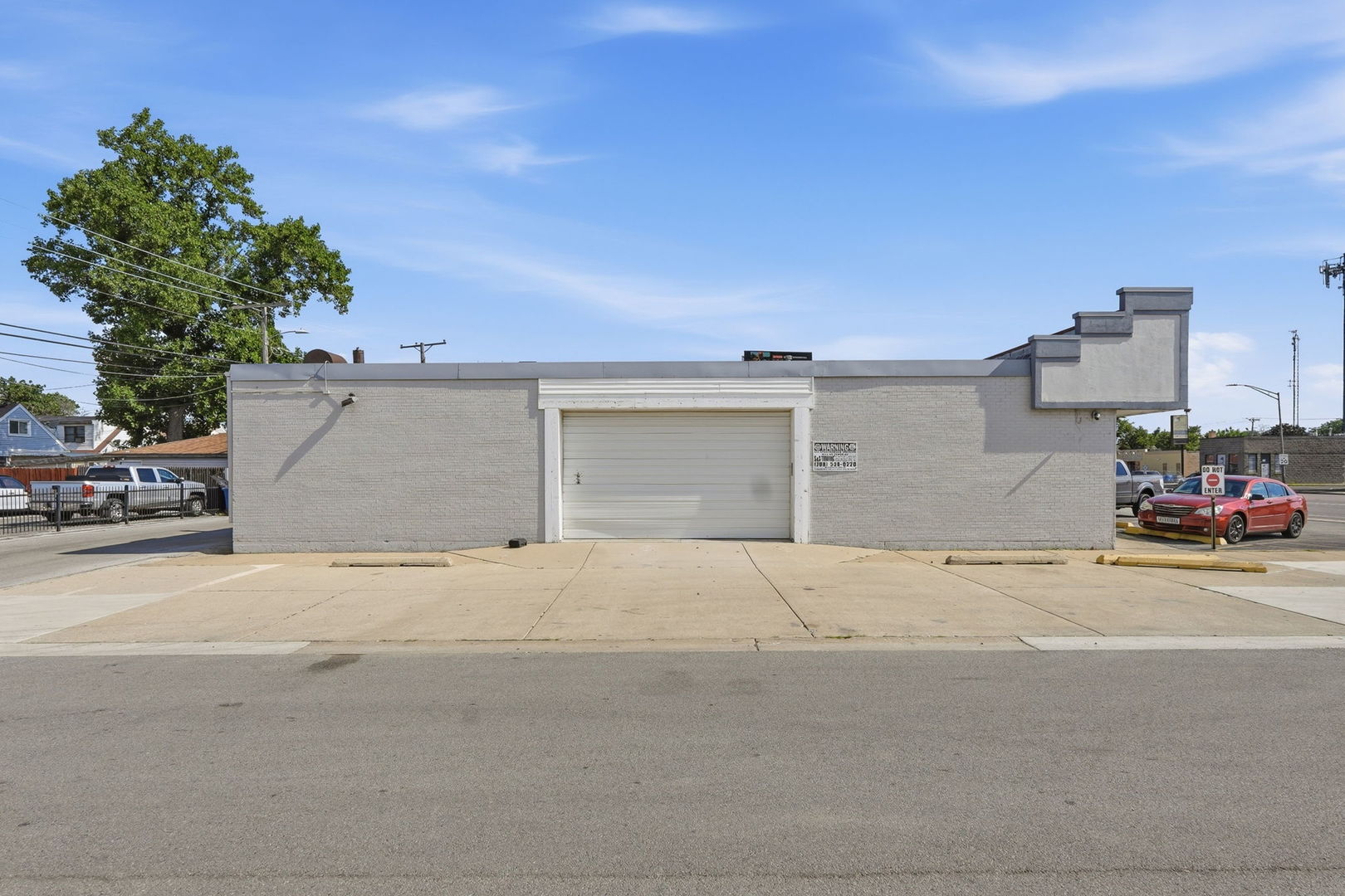 main property photo 13