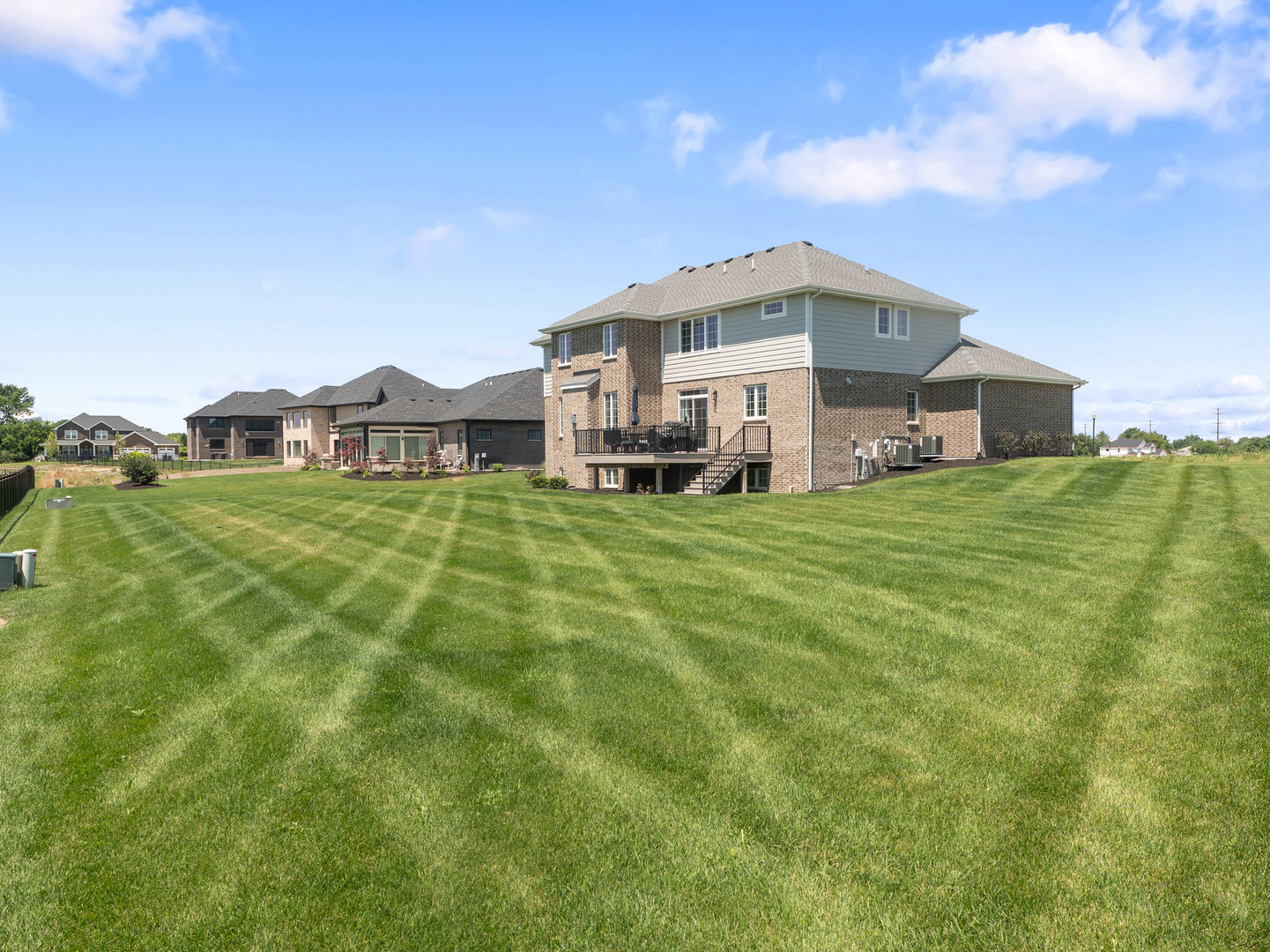 main property photo 38