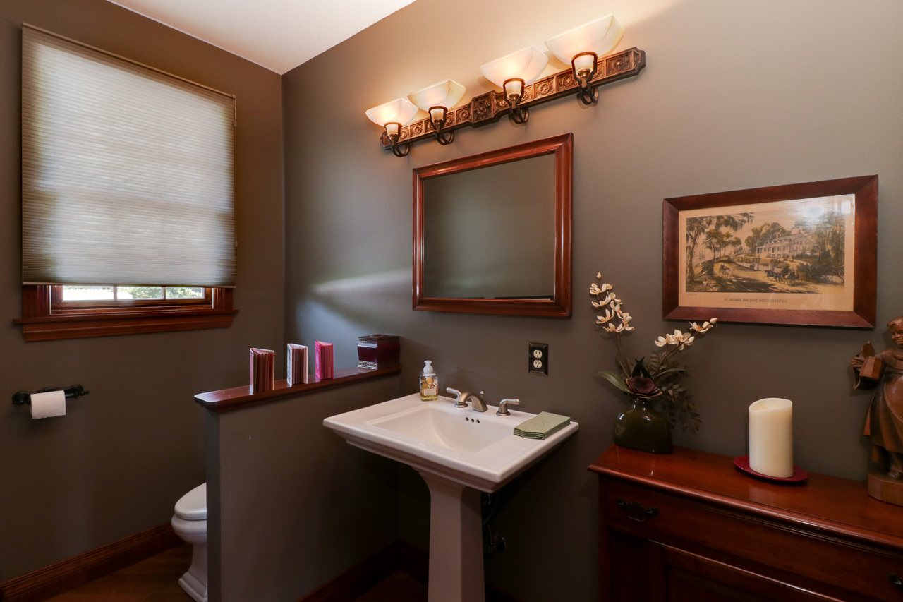 main property photo 81