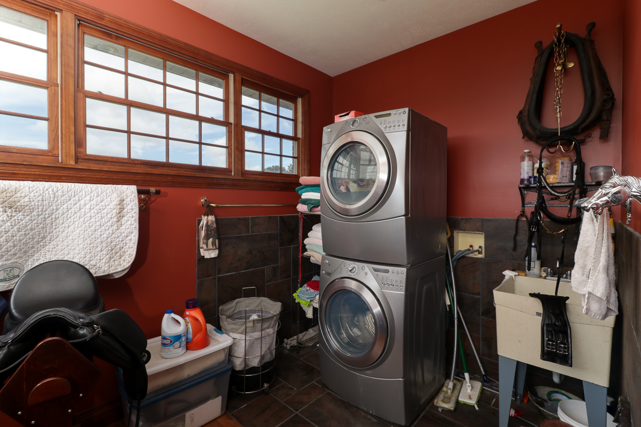 main property photo 90