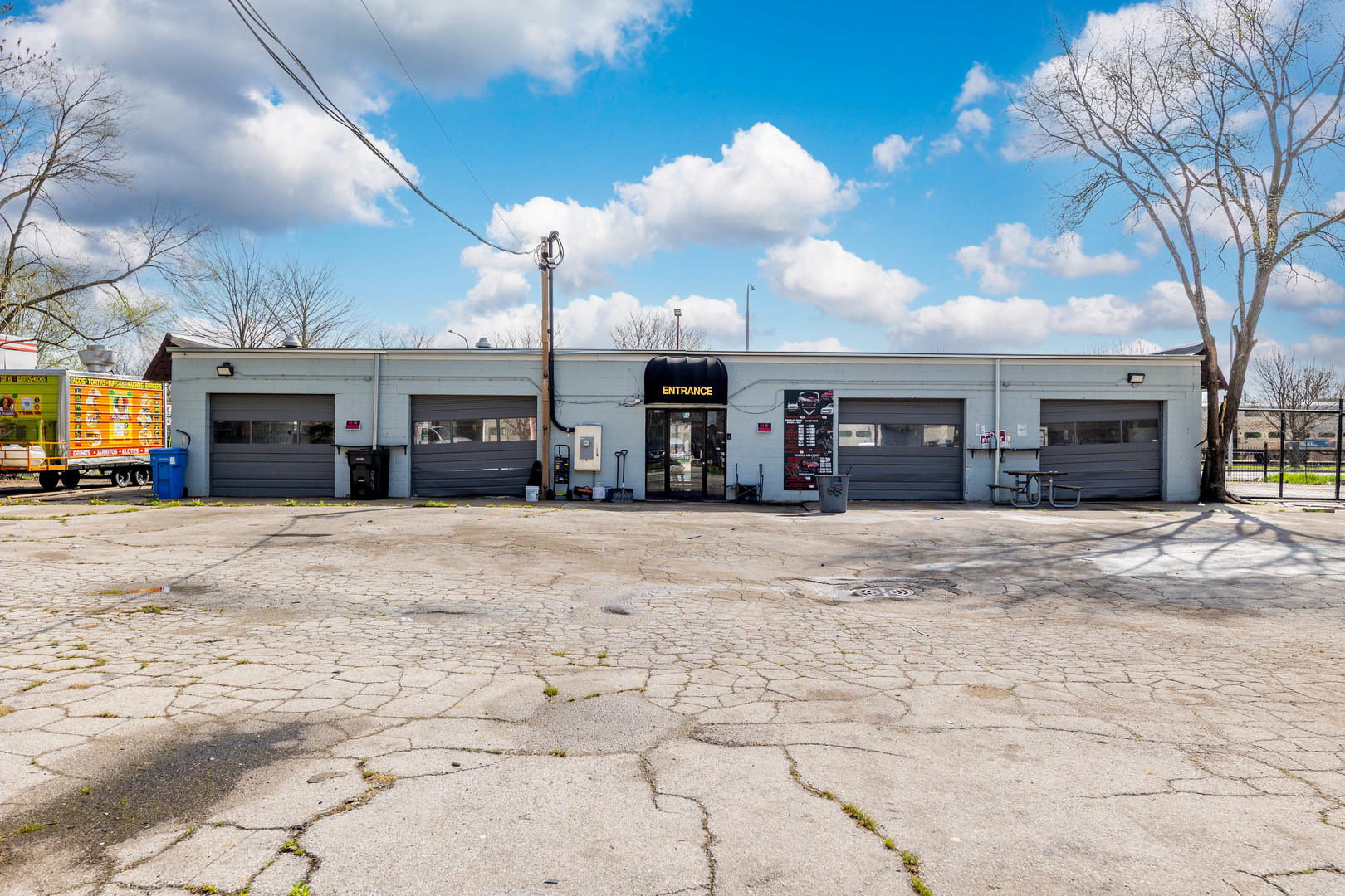 main property photo 15