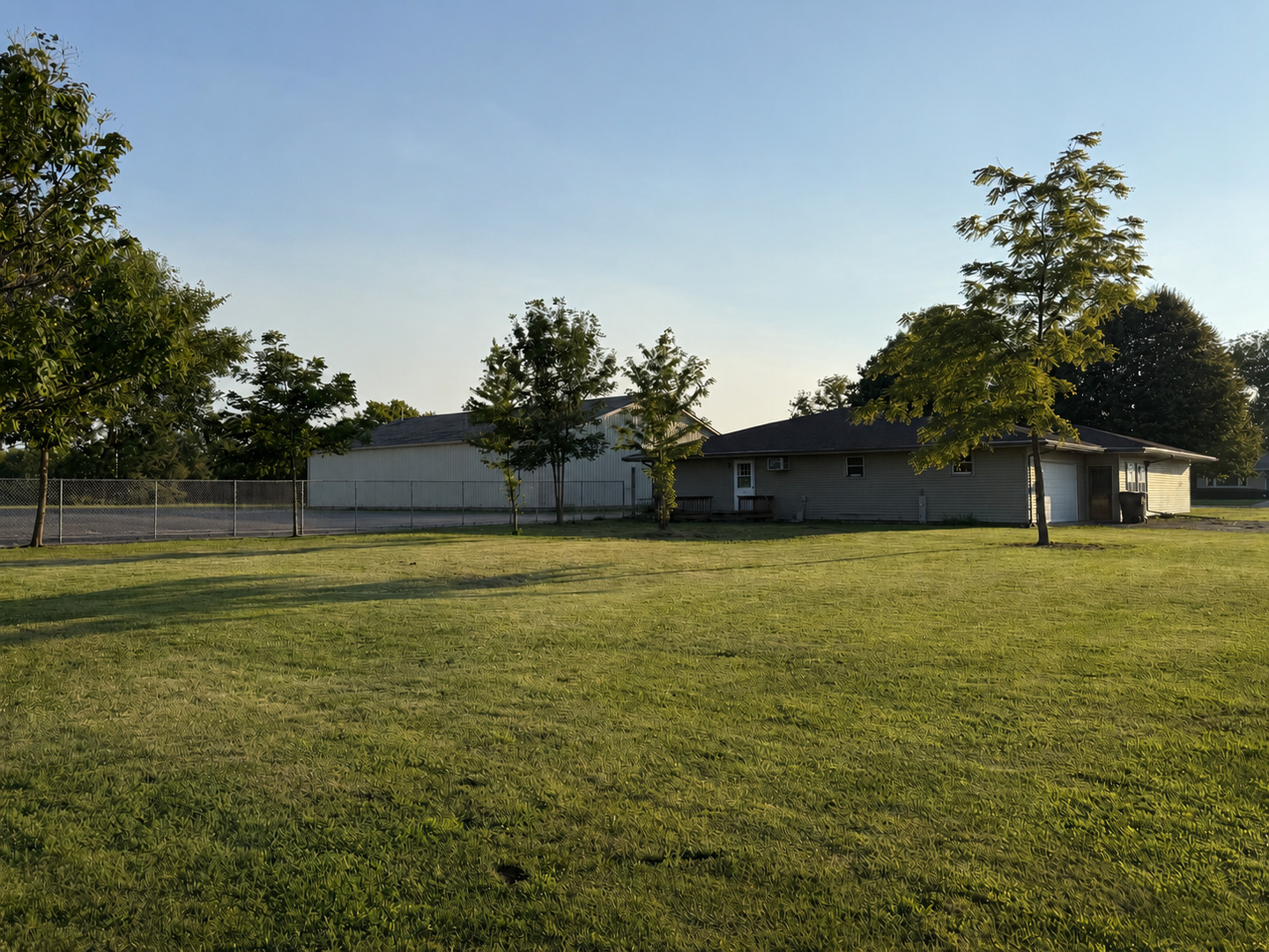 main property photo 20