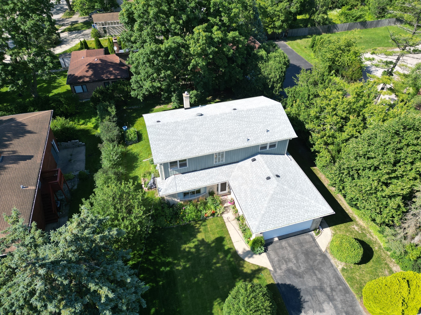 main property photo 23