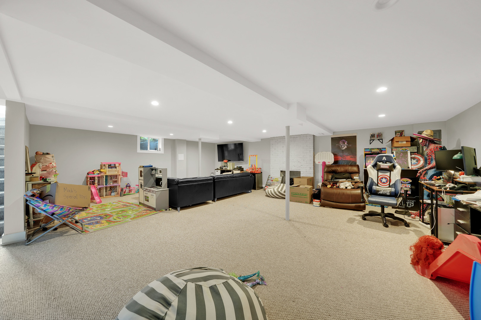 main property photo 15