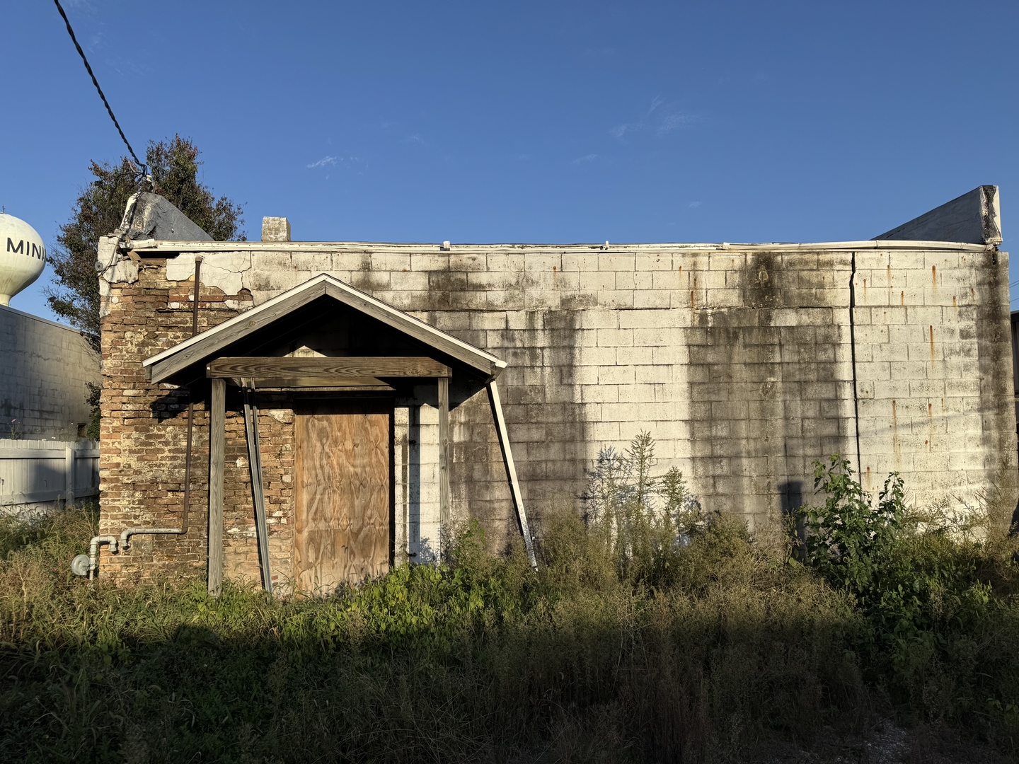 main property photo 5