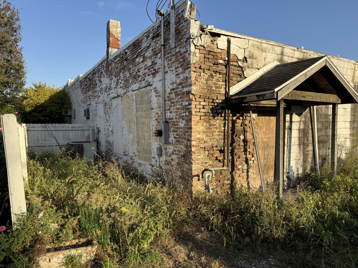 main property photo 6