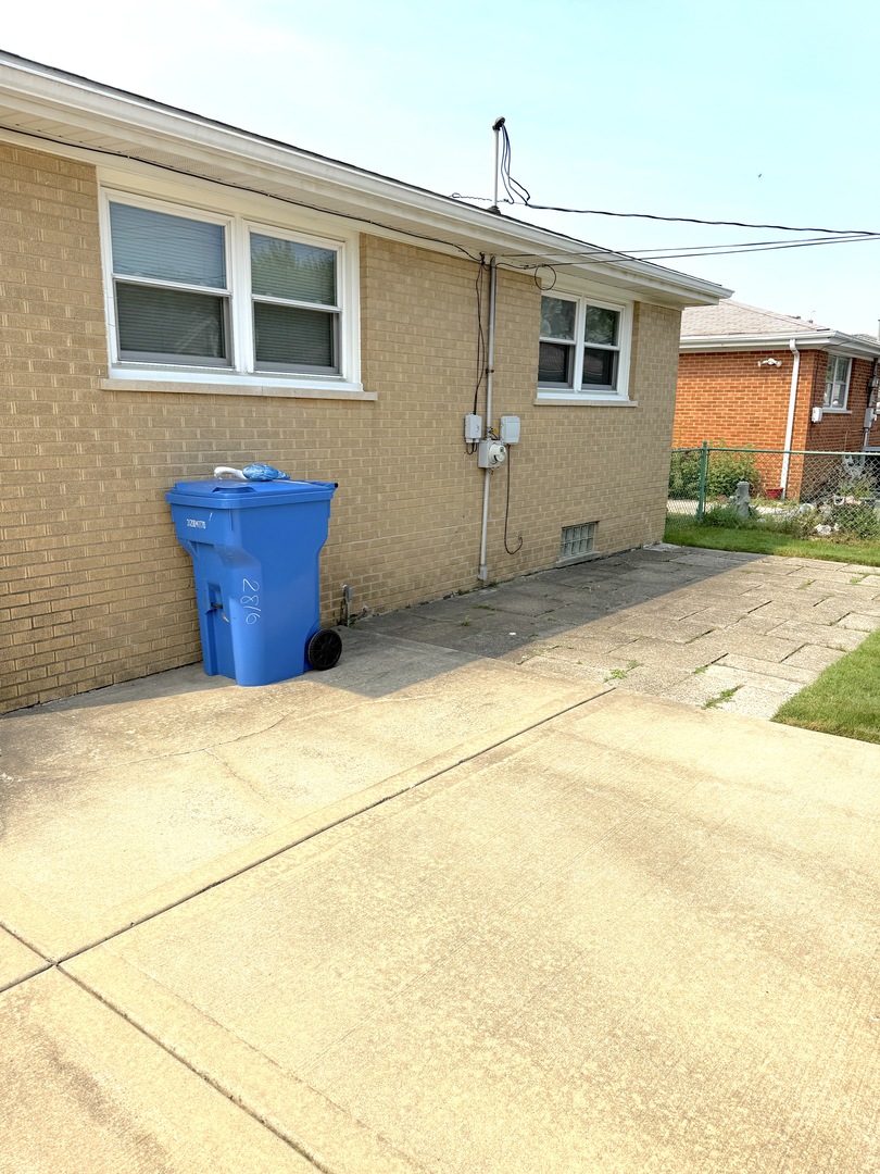 main property photo 20