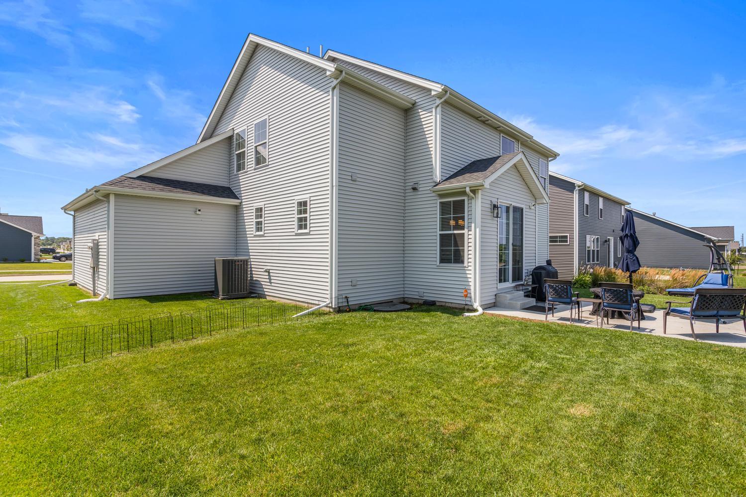 main property photo 43