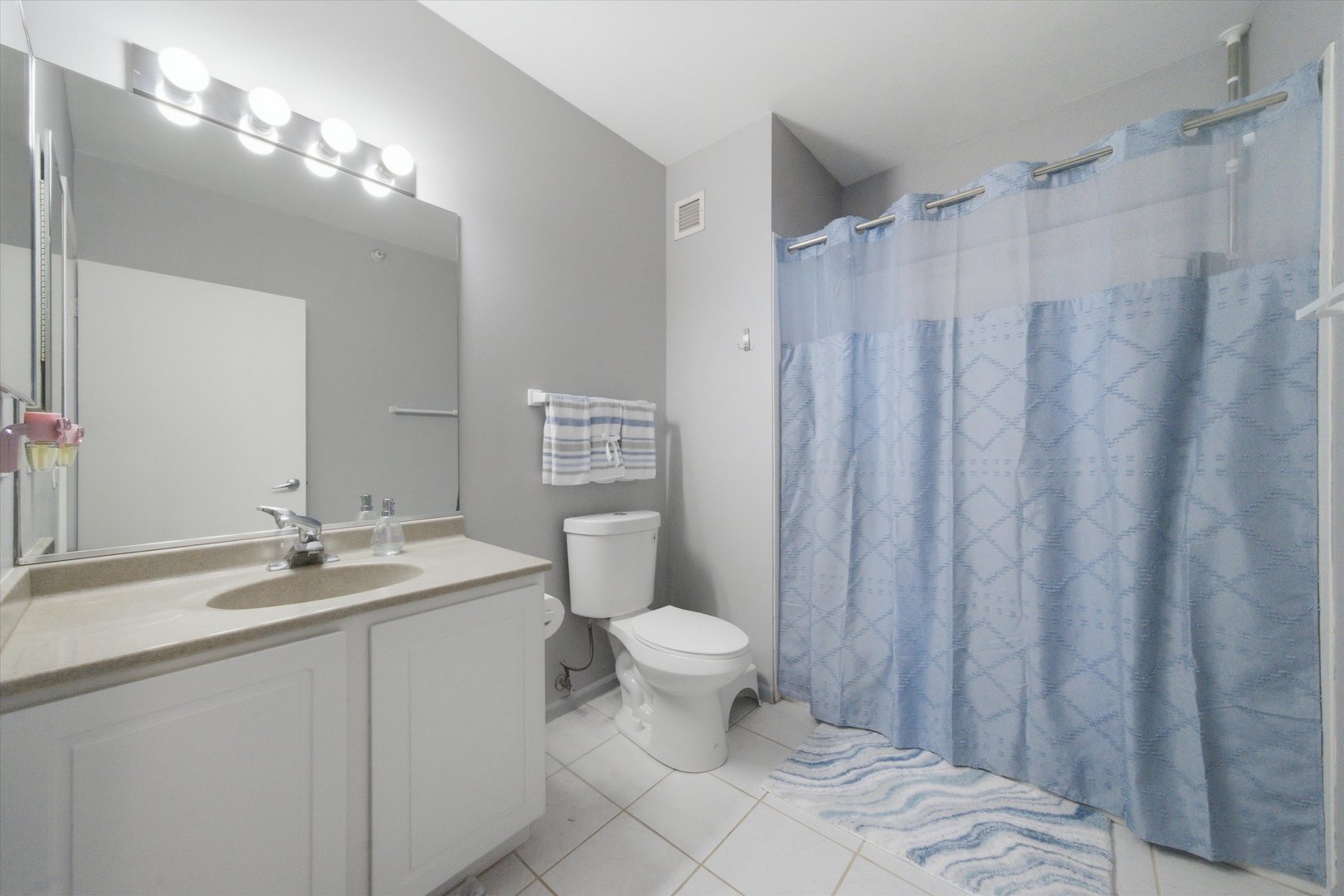 property viewer photo 13