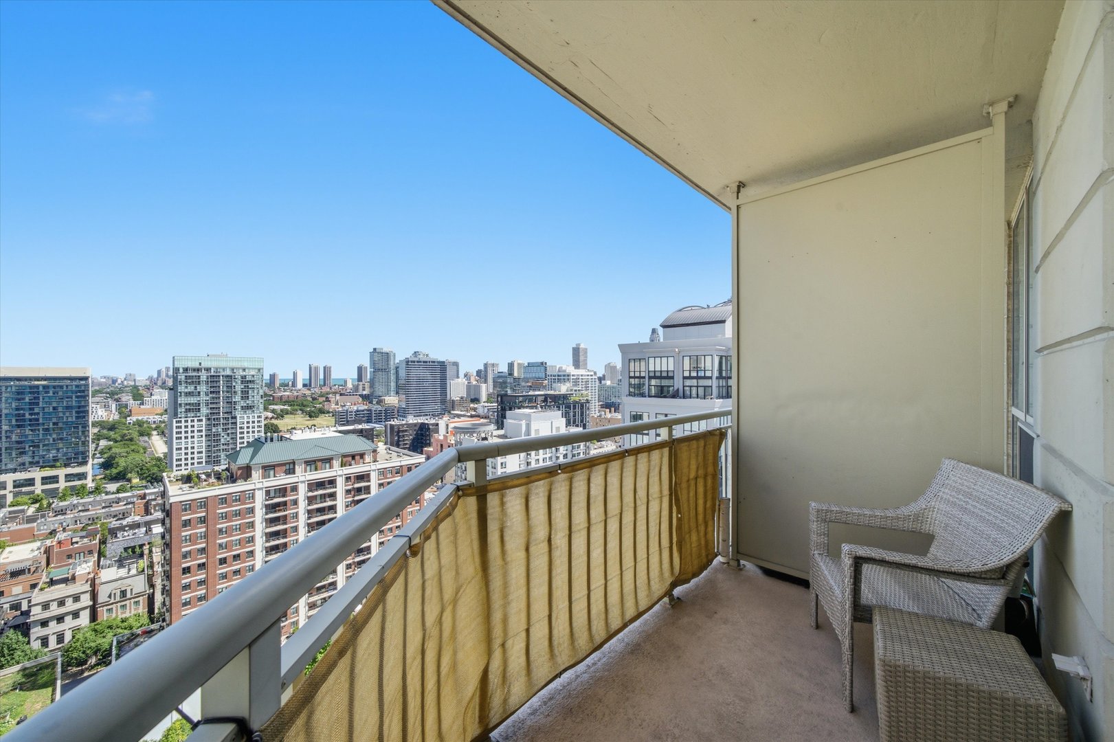 property viewer photo 17
