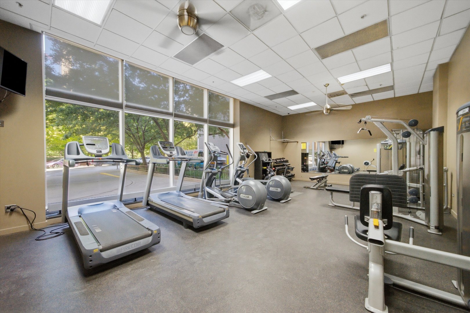 property viewer photo 20