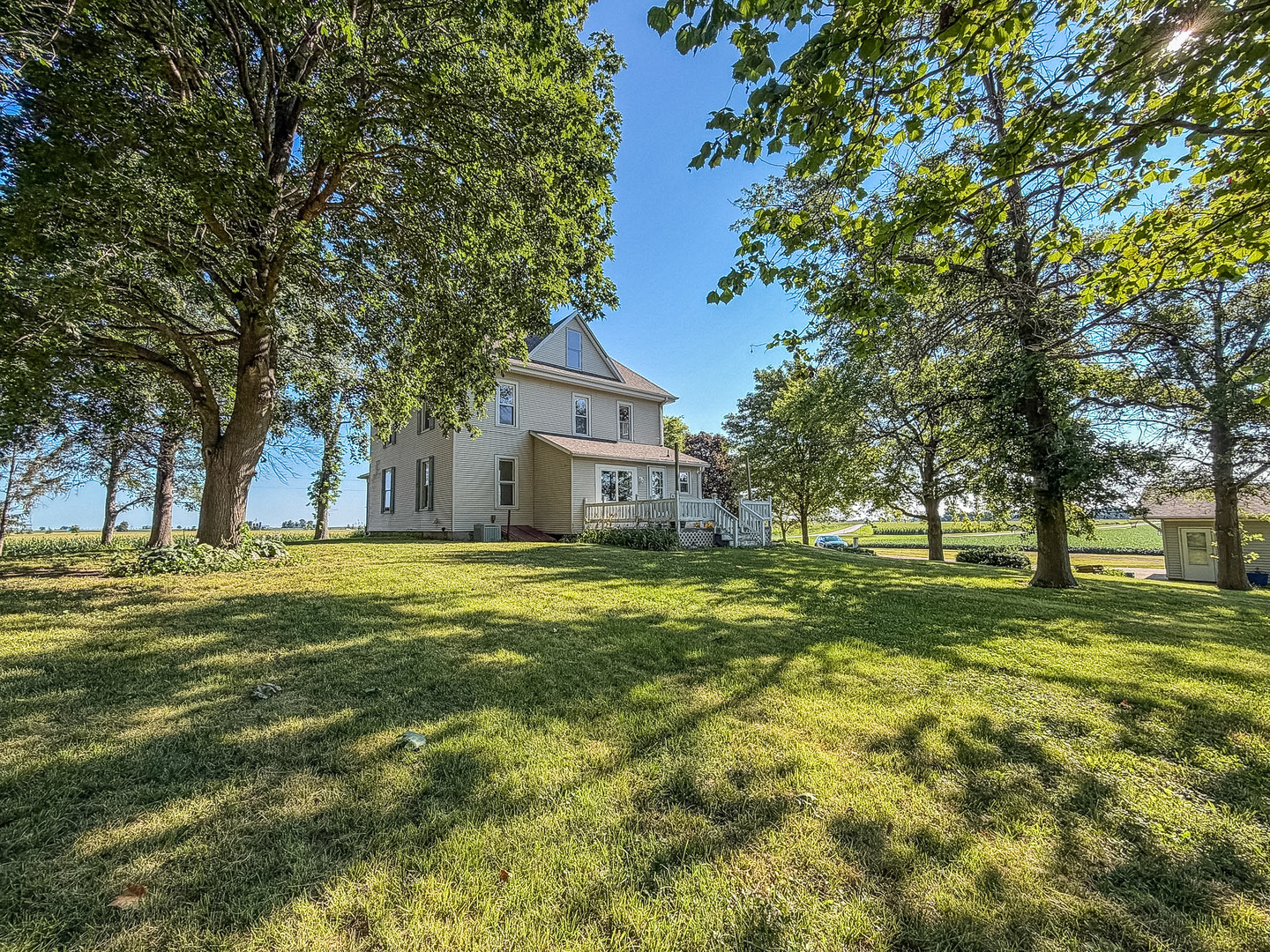 main property photo 68