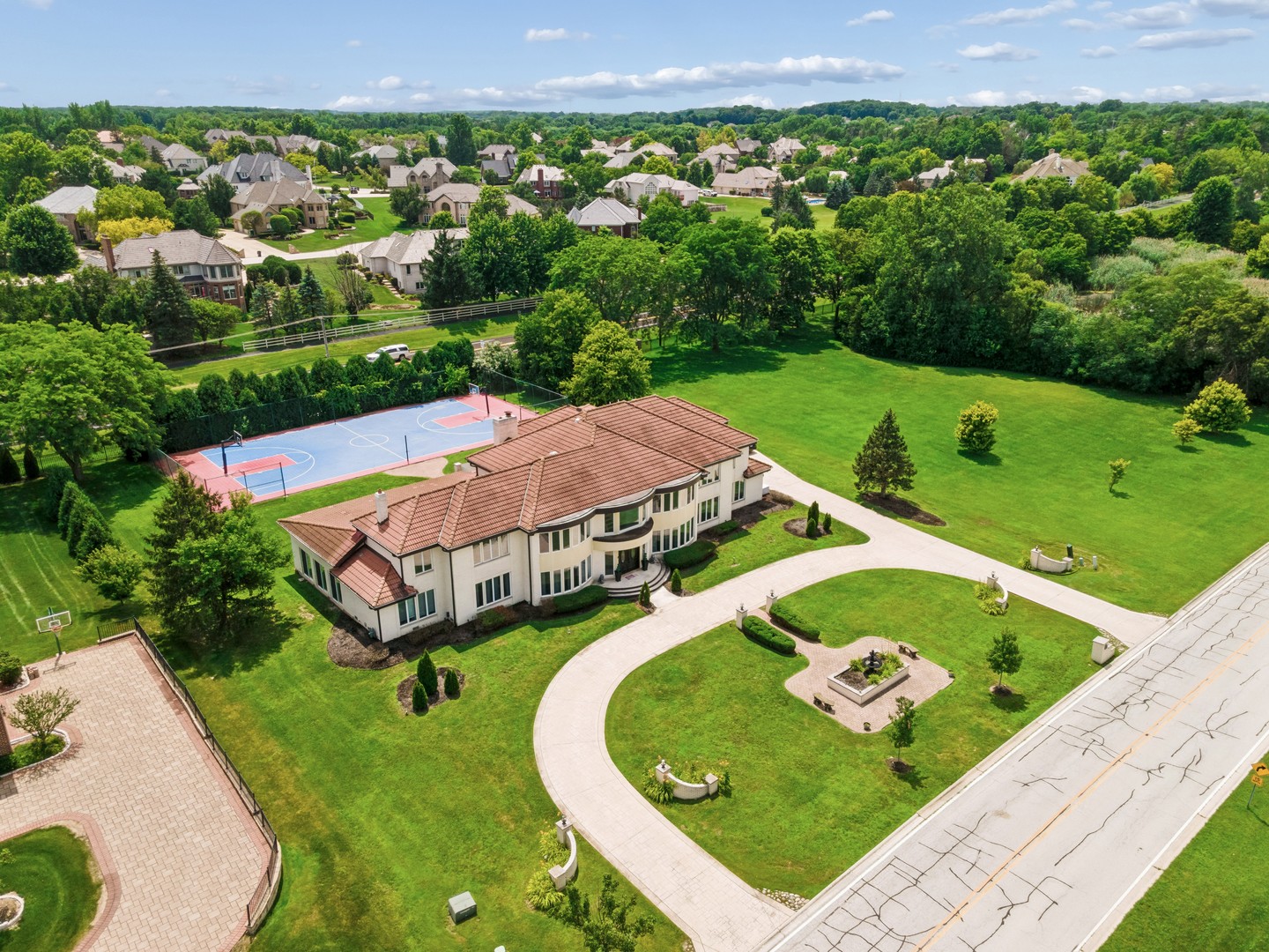 main property photo 50