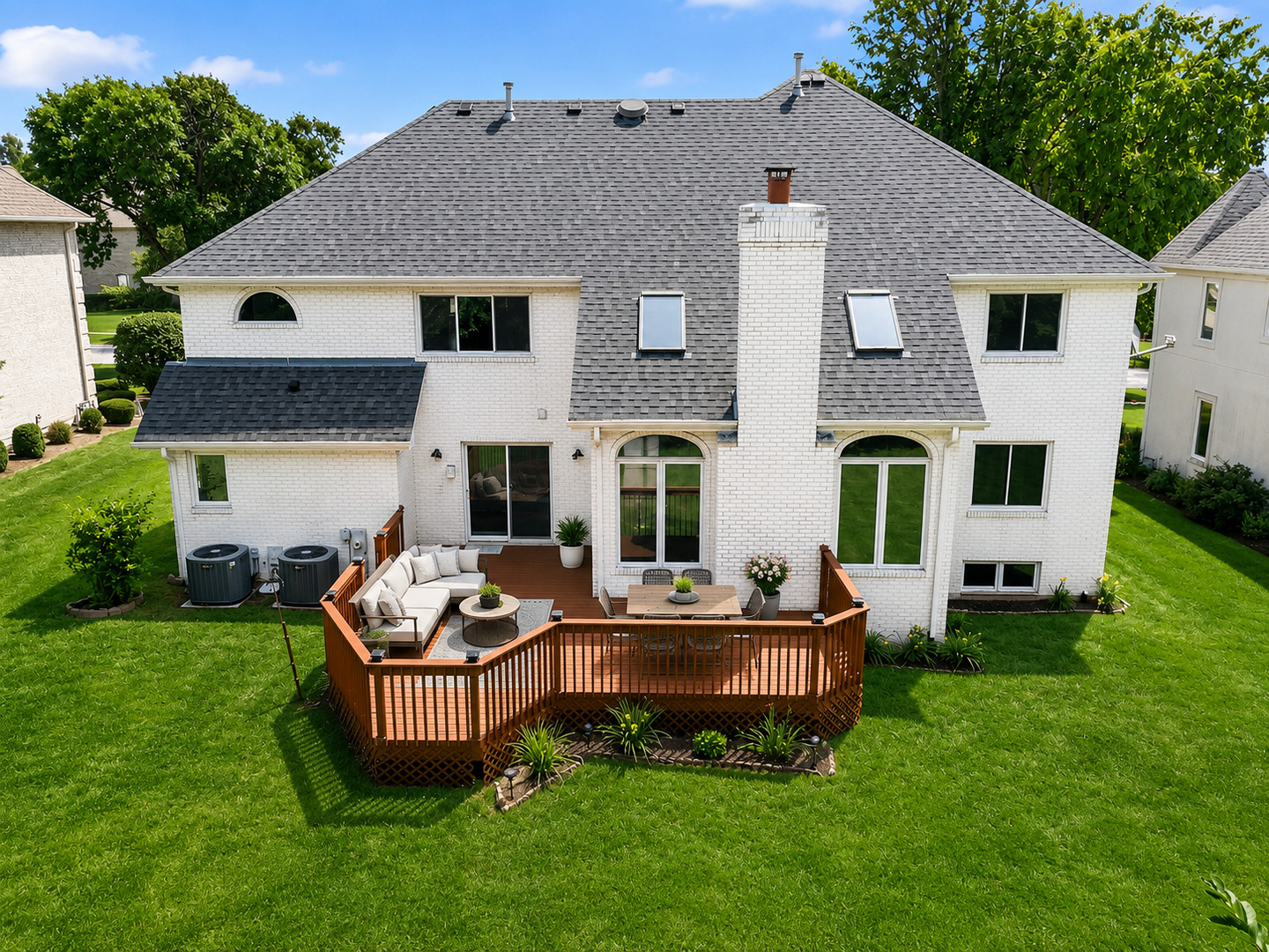 main property photo 12