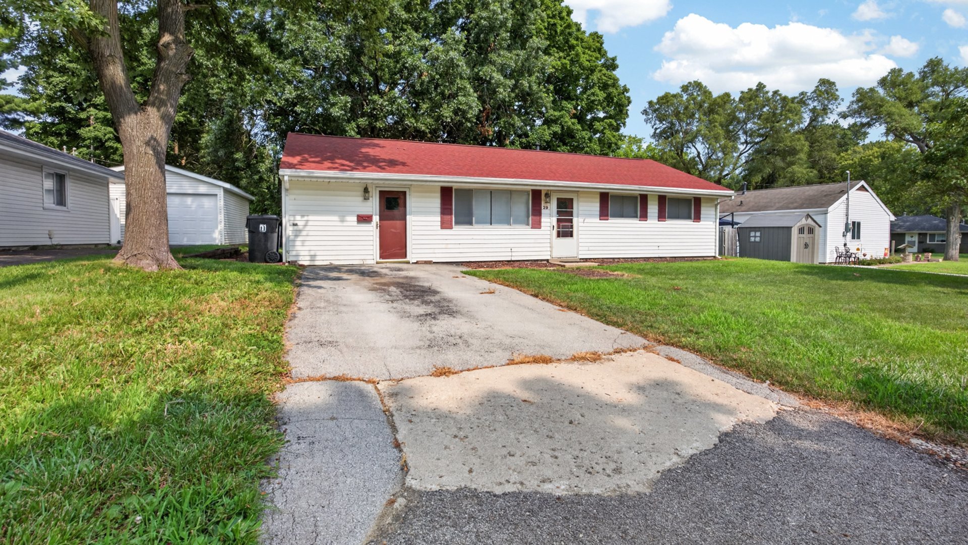 main property photo 30