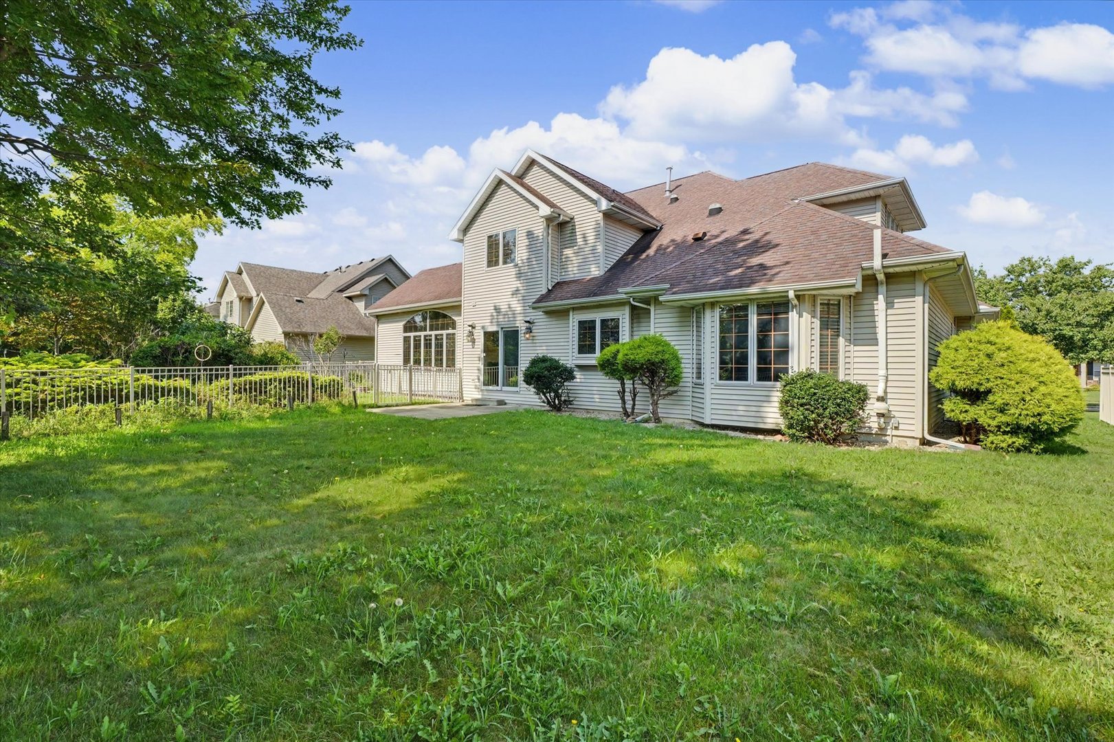main property photo 54
