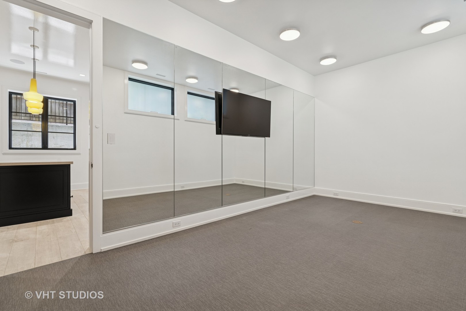 main property photo 76