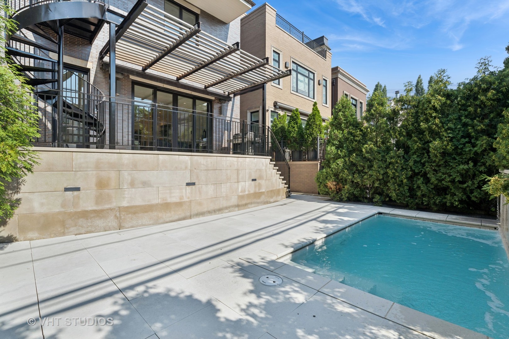 main property photo 77